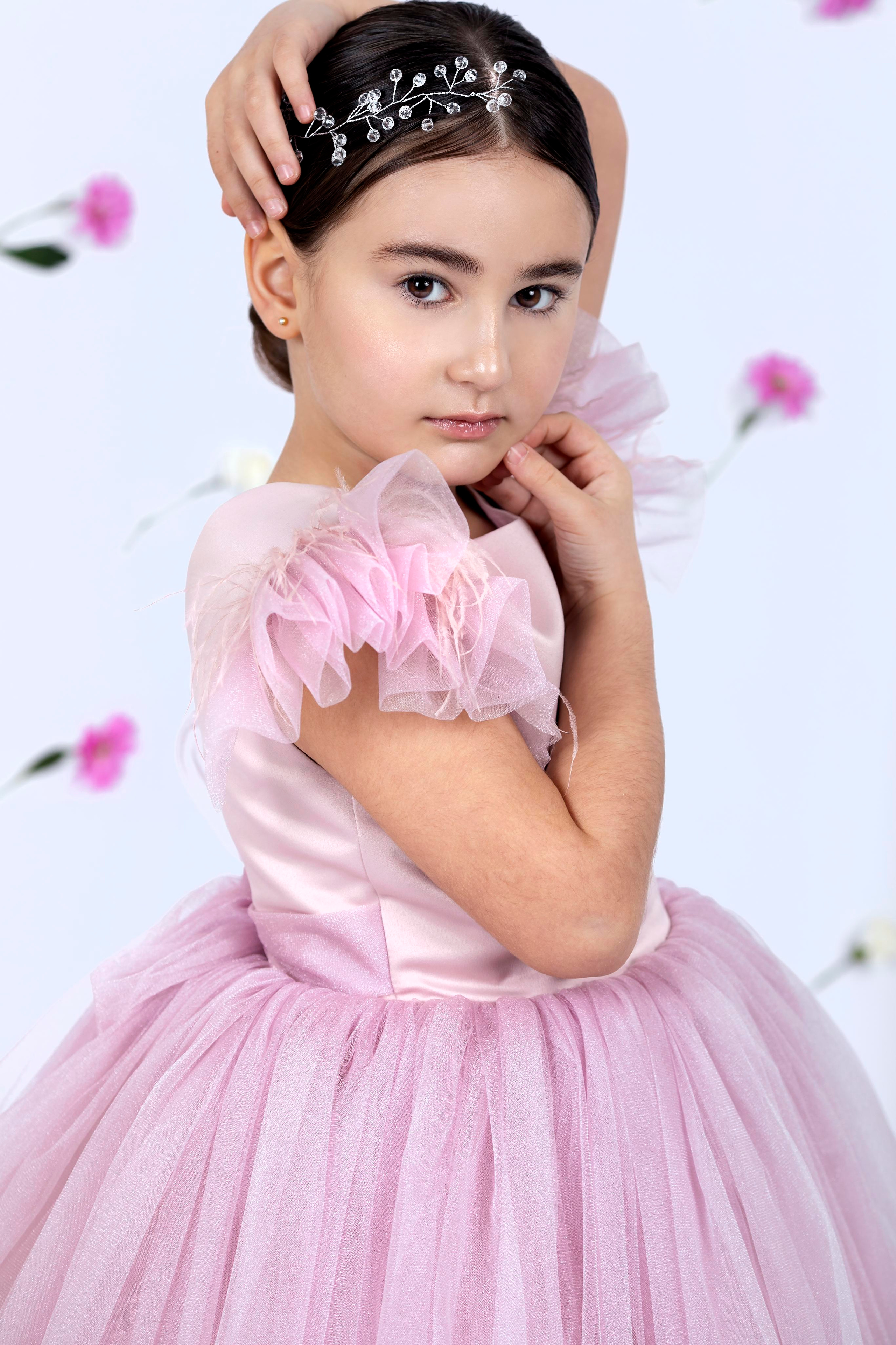 ALBINA. Модельная студия MIA Models