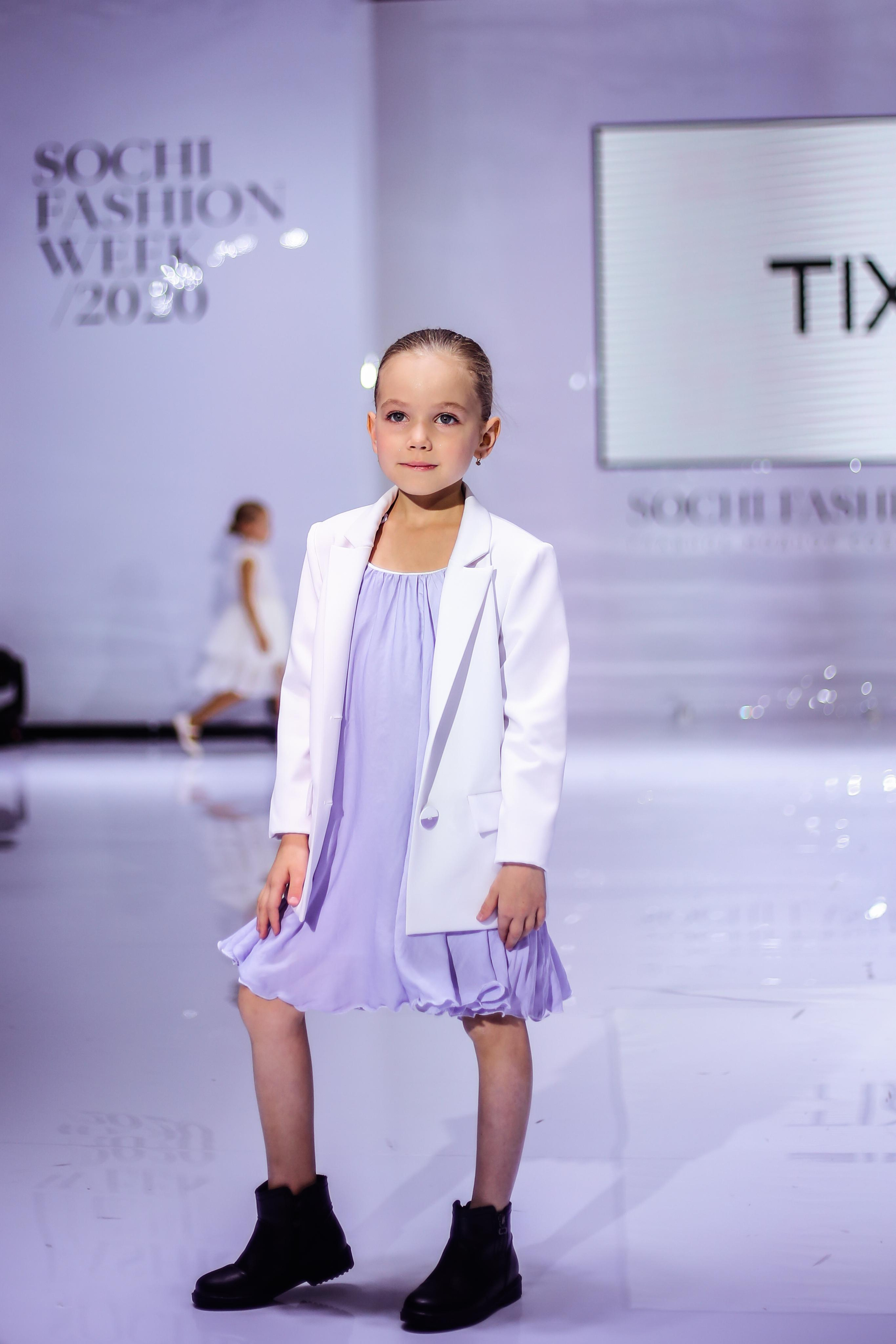 NEW COLLECTION BRAND TIXI SOCHI FASHION WEEK. Модельная студия MIA Models