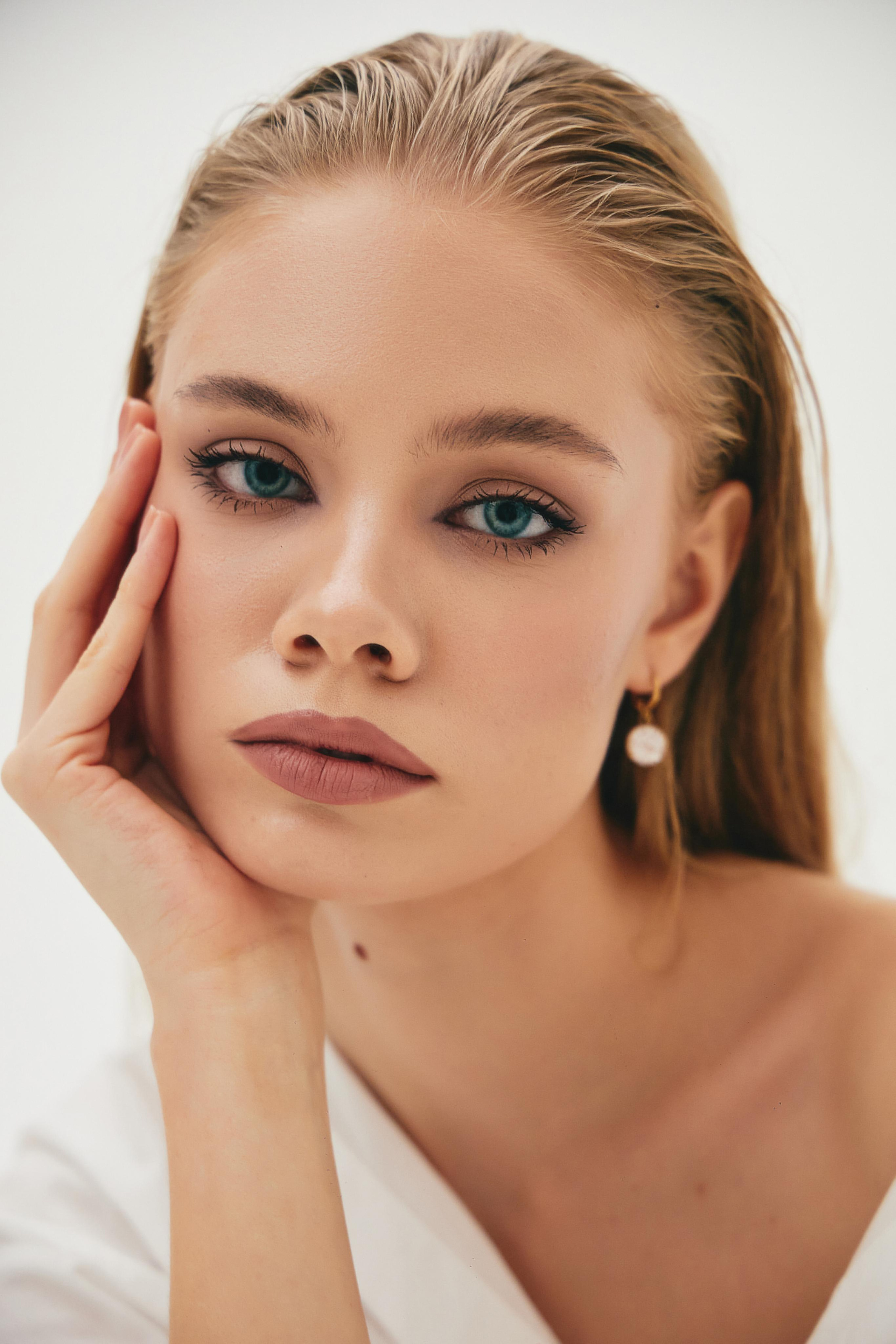 ELENA. Модельная студия MIA Models