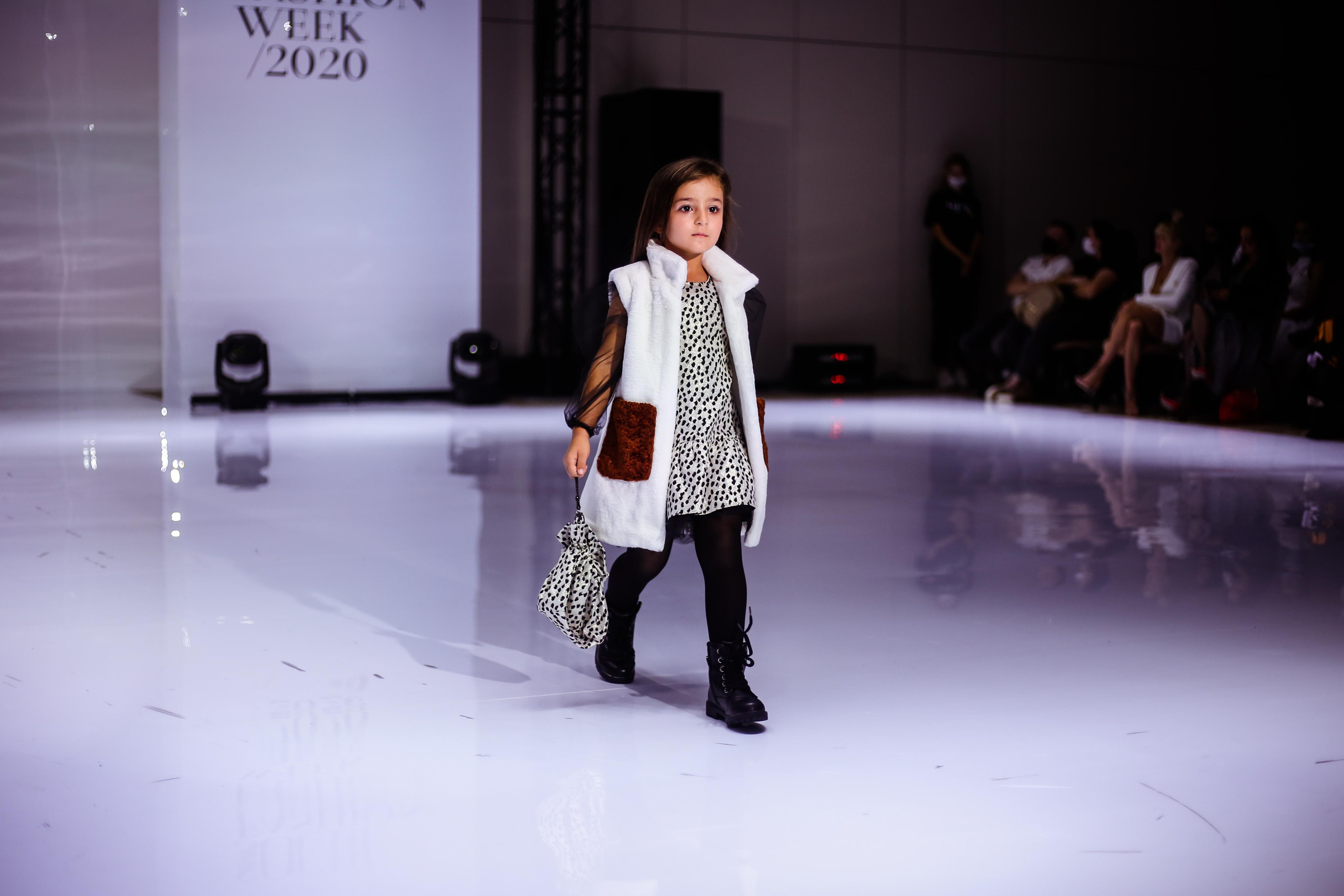 NEW COLLECTION BRAND TIXI SOCHI FASHION WEEK. Модельная студия MIA Models