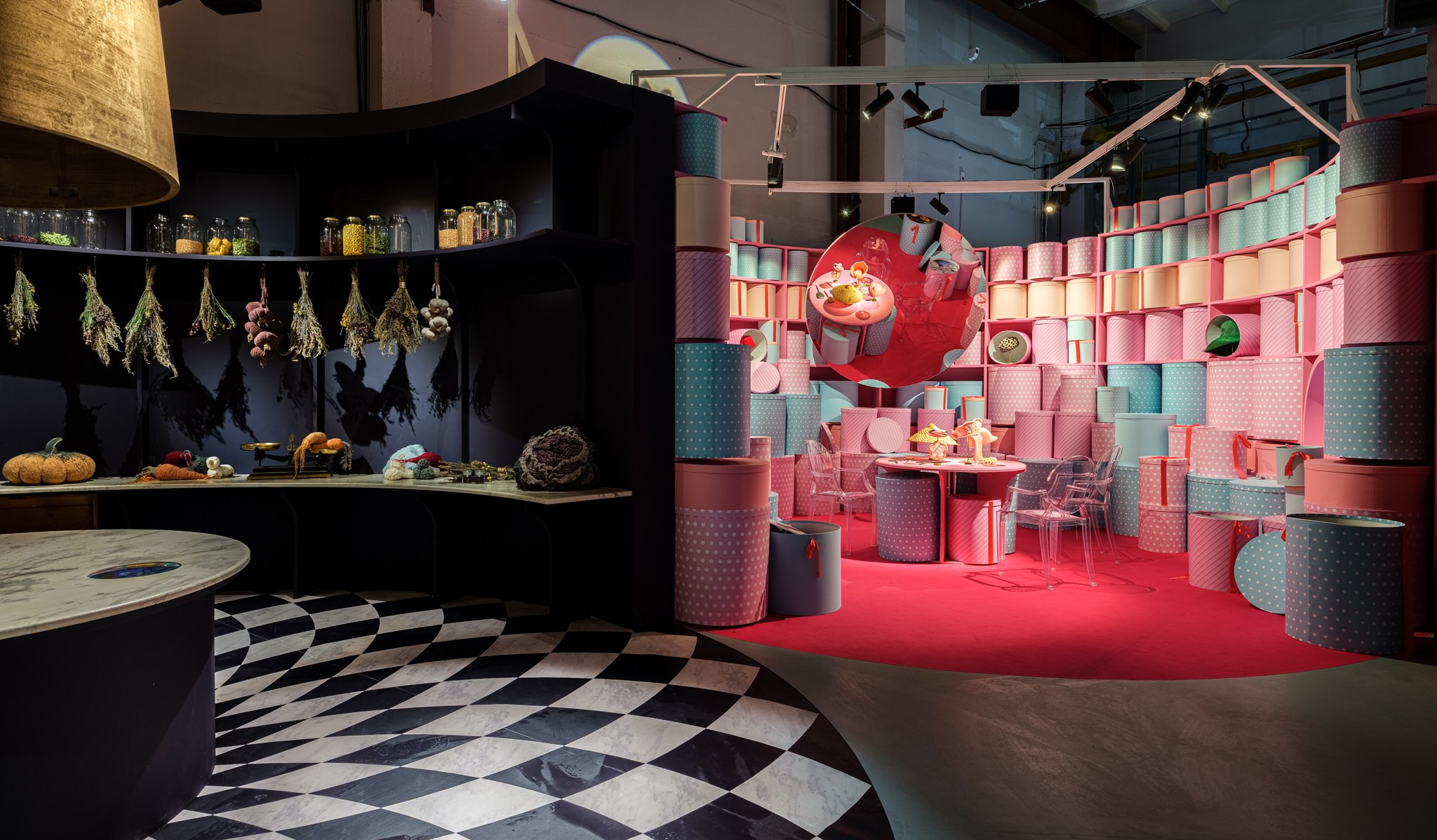 Выставка «Смешарики. Искусство быть круглым» Москва, Хлебозавод № 9 Planet9 2023. Фотограф Василий Буланов