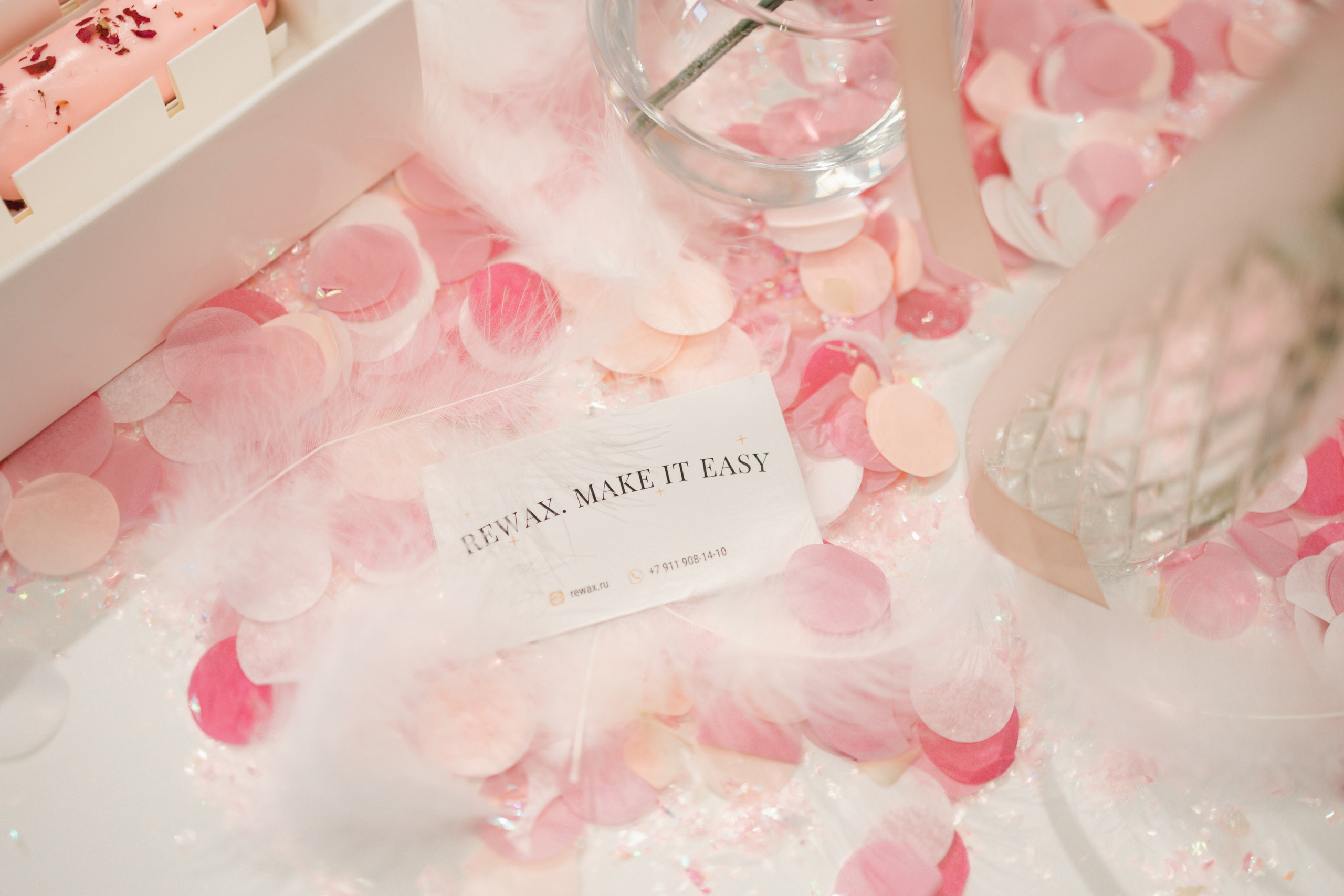 Rewax открытие Кирочная. Репортажный и портретный фотограф в Санктпетербурге. Видиосъемка мероприятий в Санкт-Петербурге