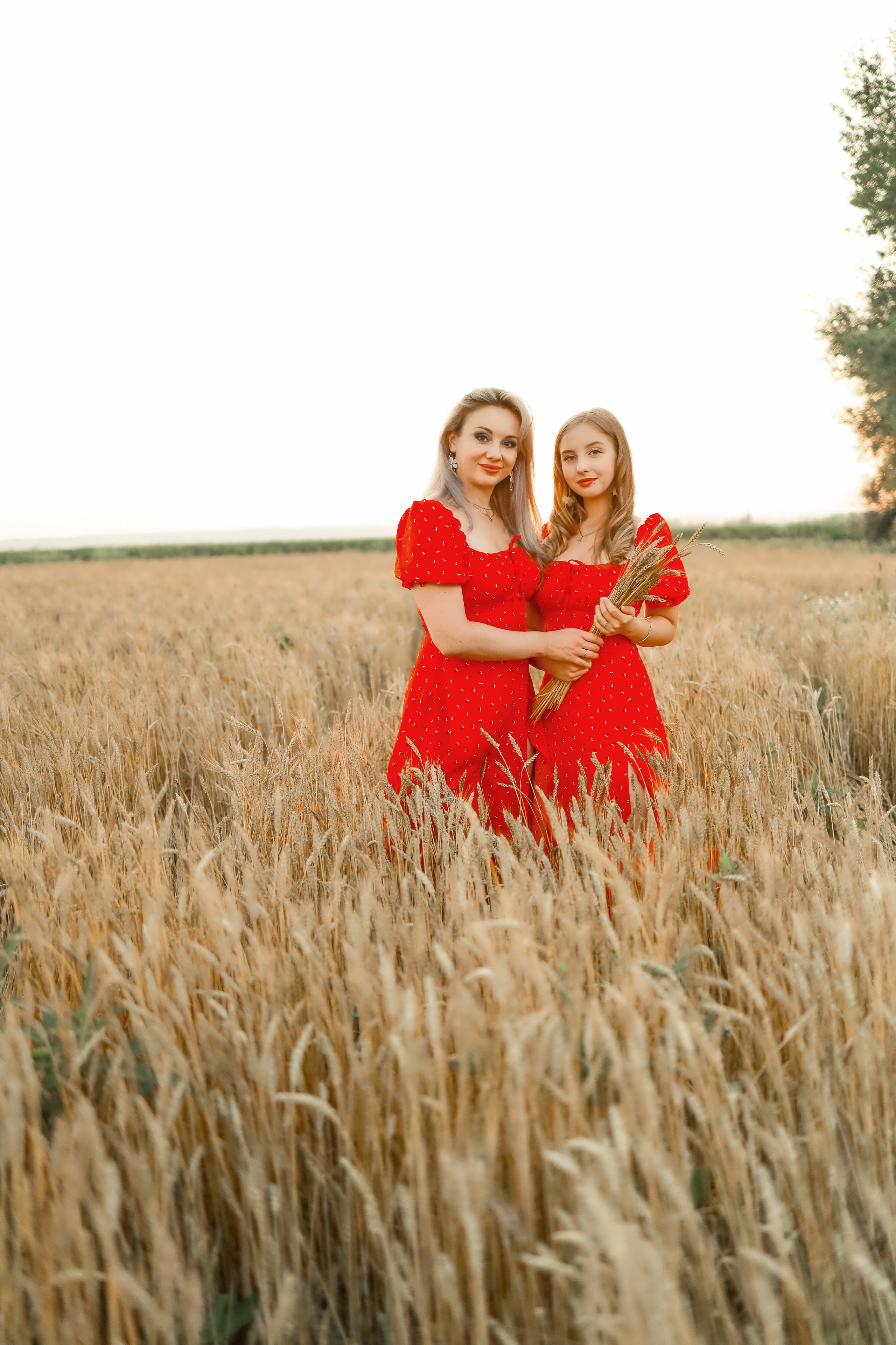 Фотосессия в поле. Иванова Ирина Свадебный и семейный фотограф г. Уфа