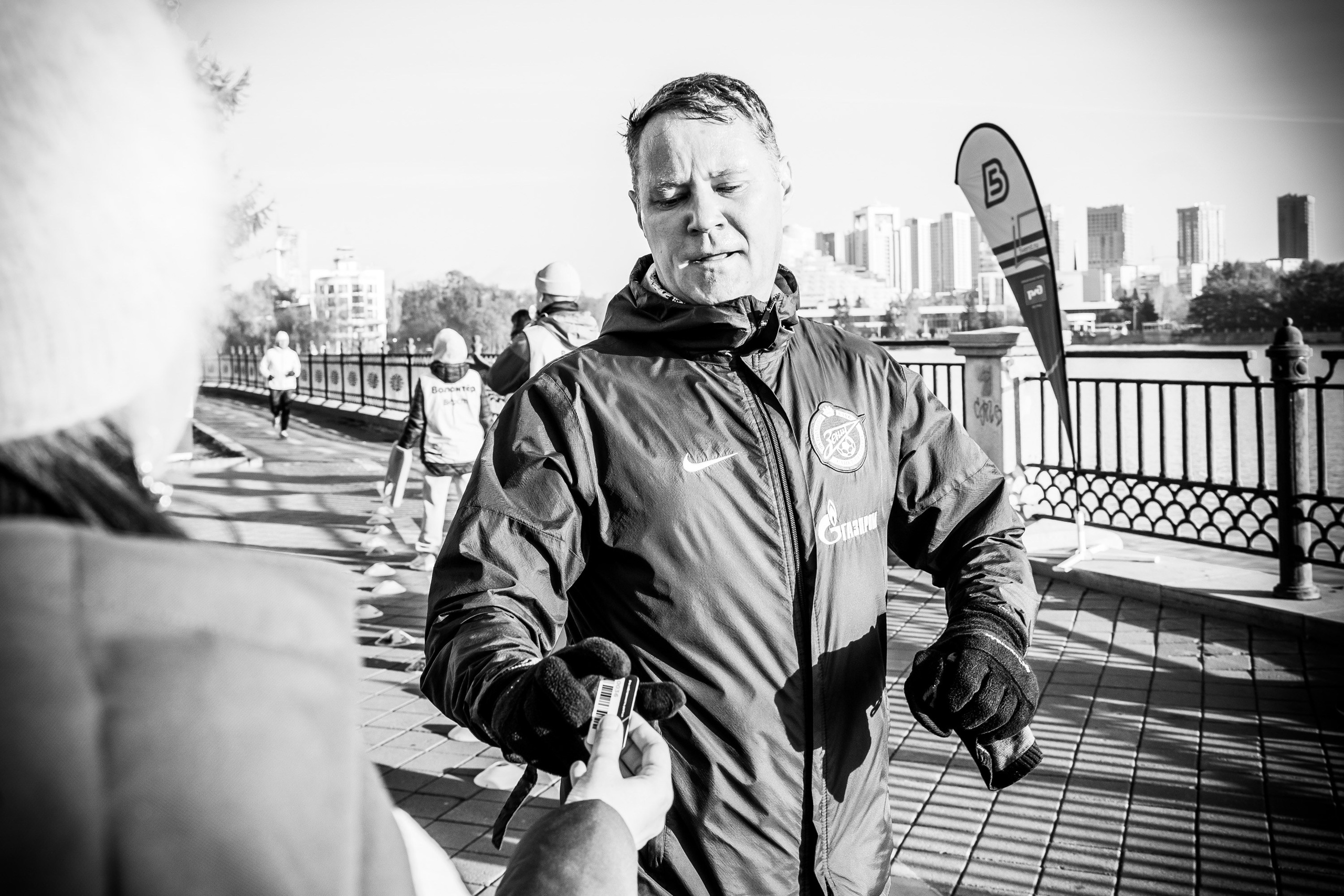 Слава где фотки?