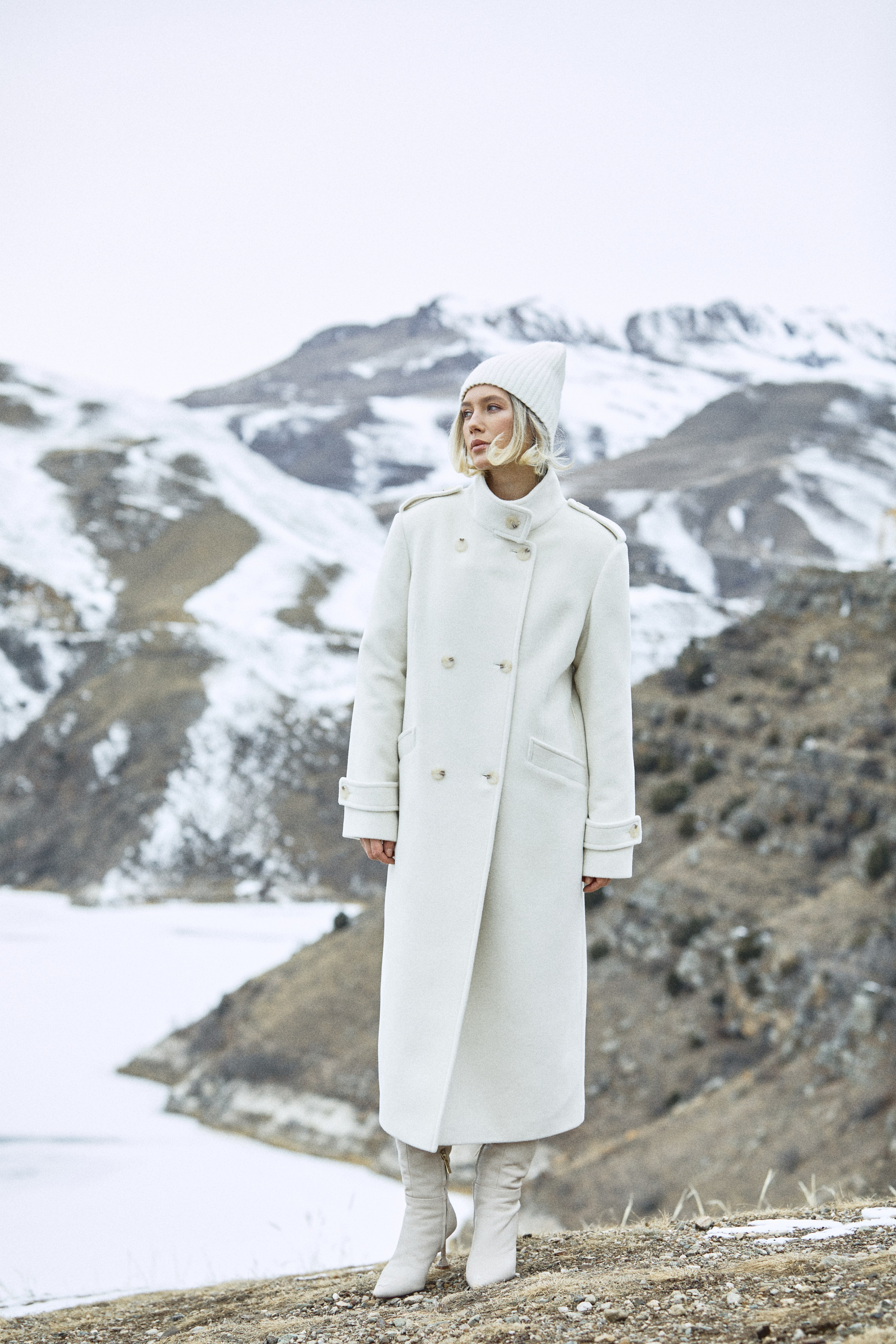 Выездная съемка для бренда одежды. Фотограф Продюсер в горах КБР / Москва  Нальчик Горы