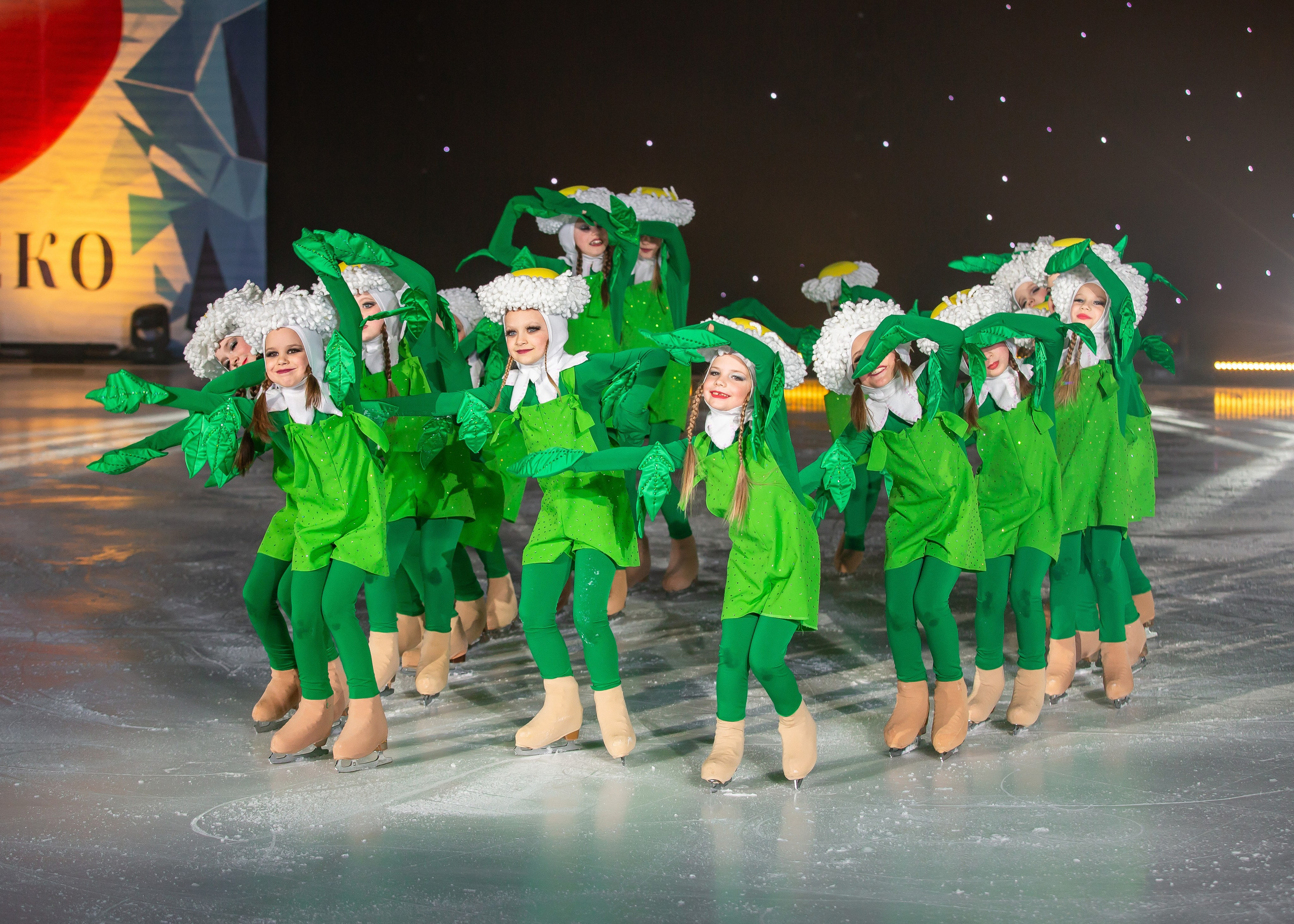 Отчетный концерт. Детский театр на льду «АЛЕКО» 47 сезон. Май 2024 г. Репортажный фотограф в Москве