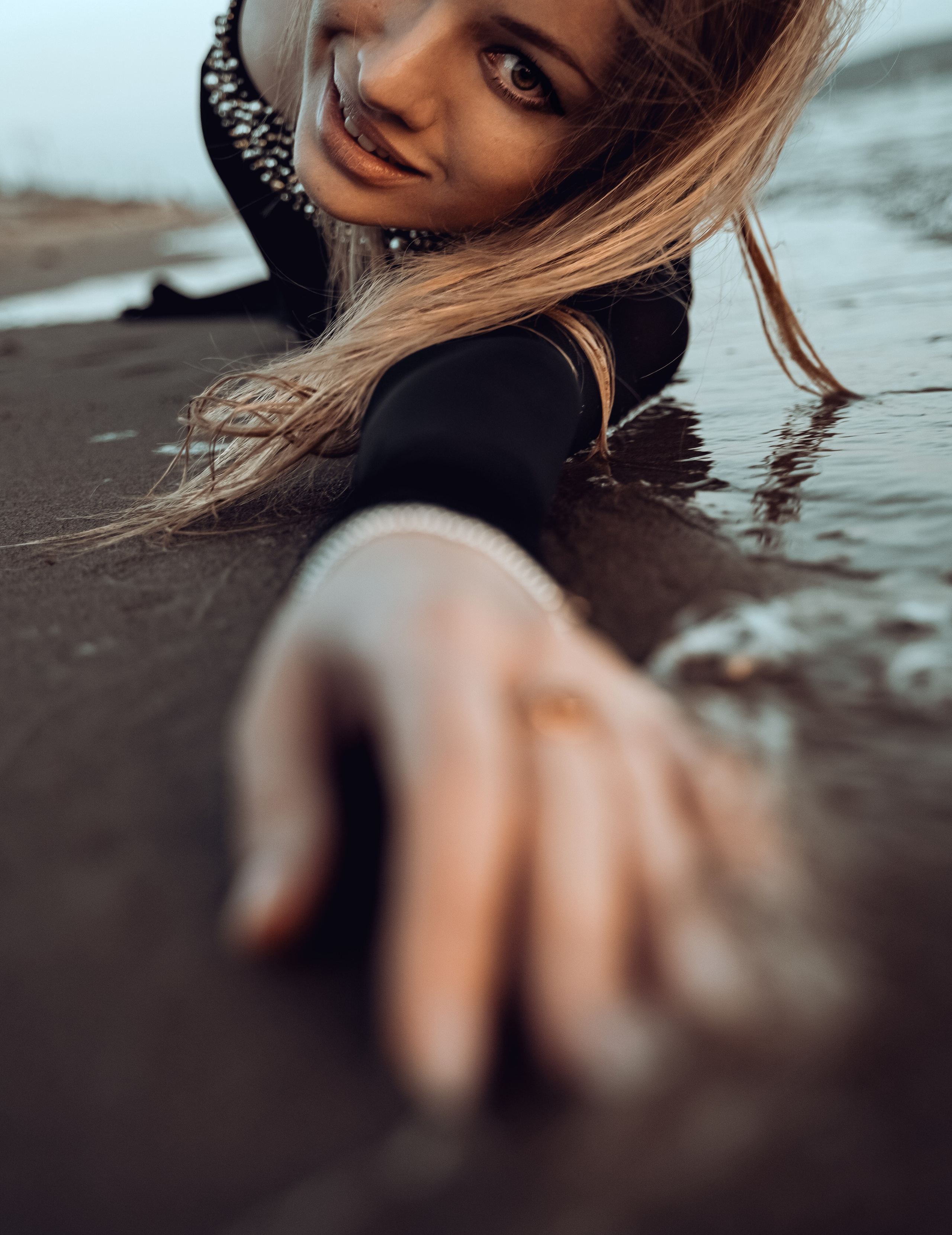 Динара SOLO b e a c h. Контент фотограф в Москве Кулич Настя