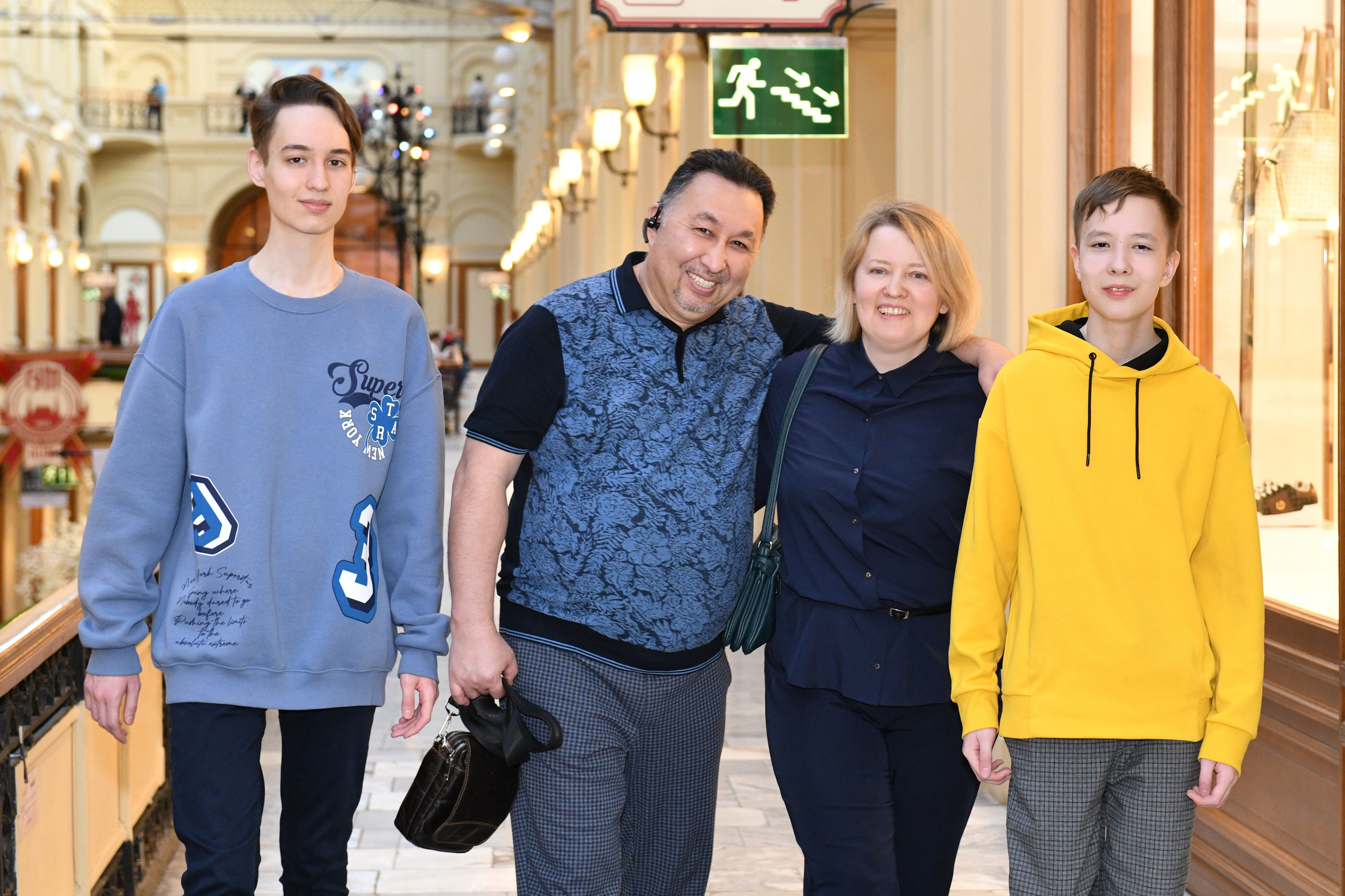 Семья в Гуме. Свадебный и портретный фотограф в Москве Галина Борисова