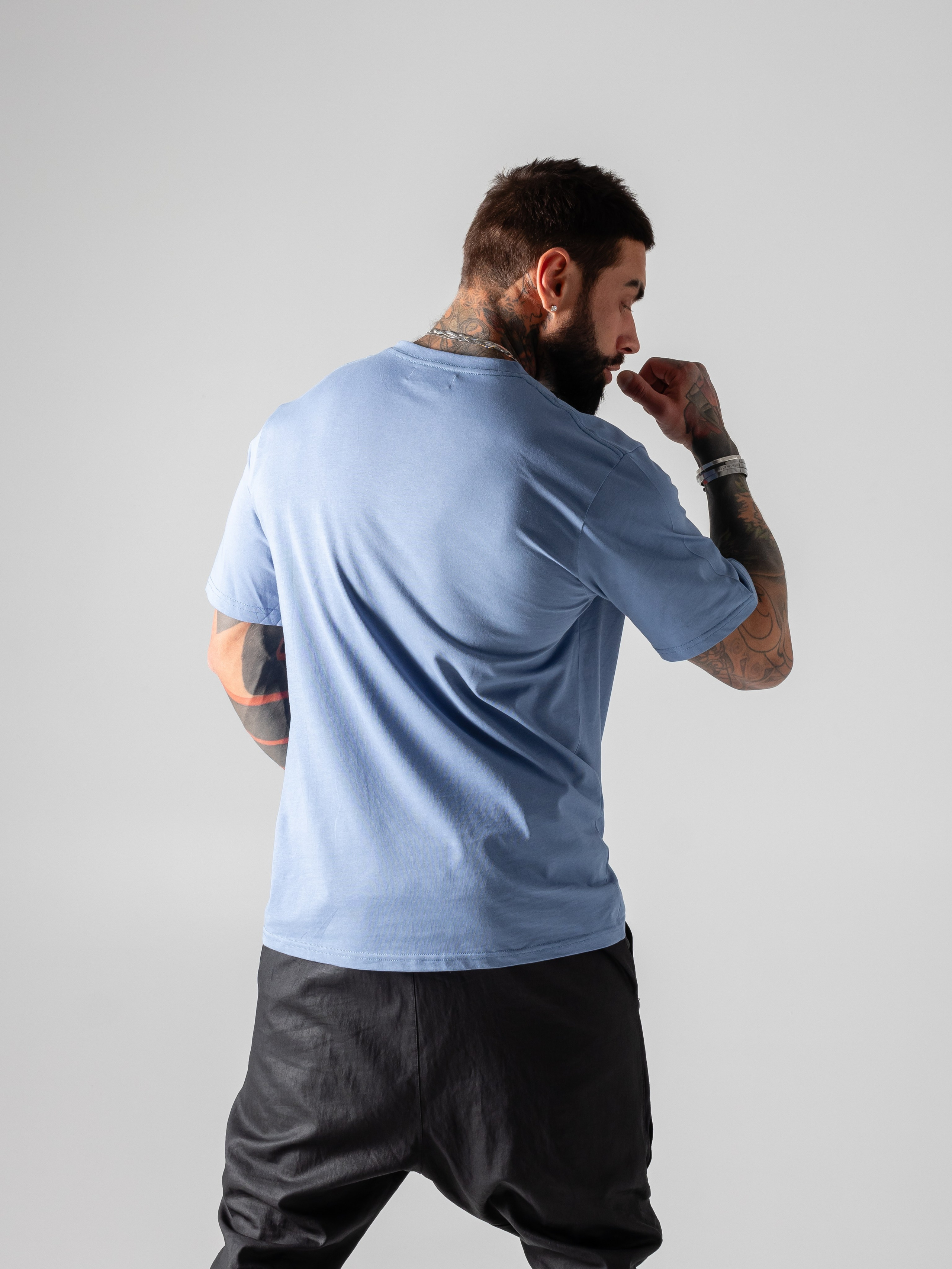 Мужская футболка. Фотограф в Краснодаре Арина Кудряшова