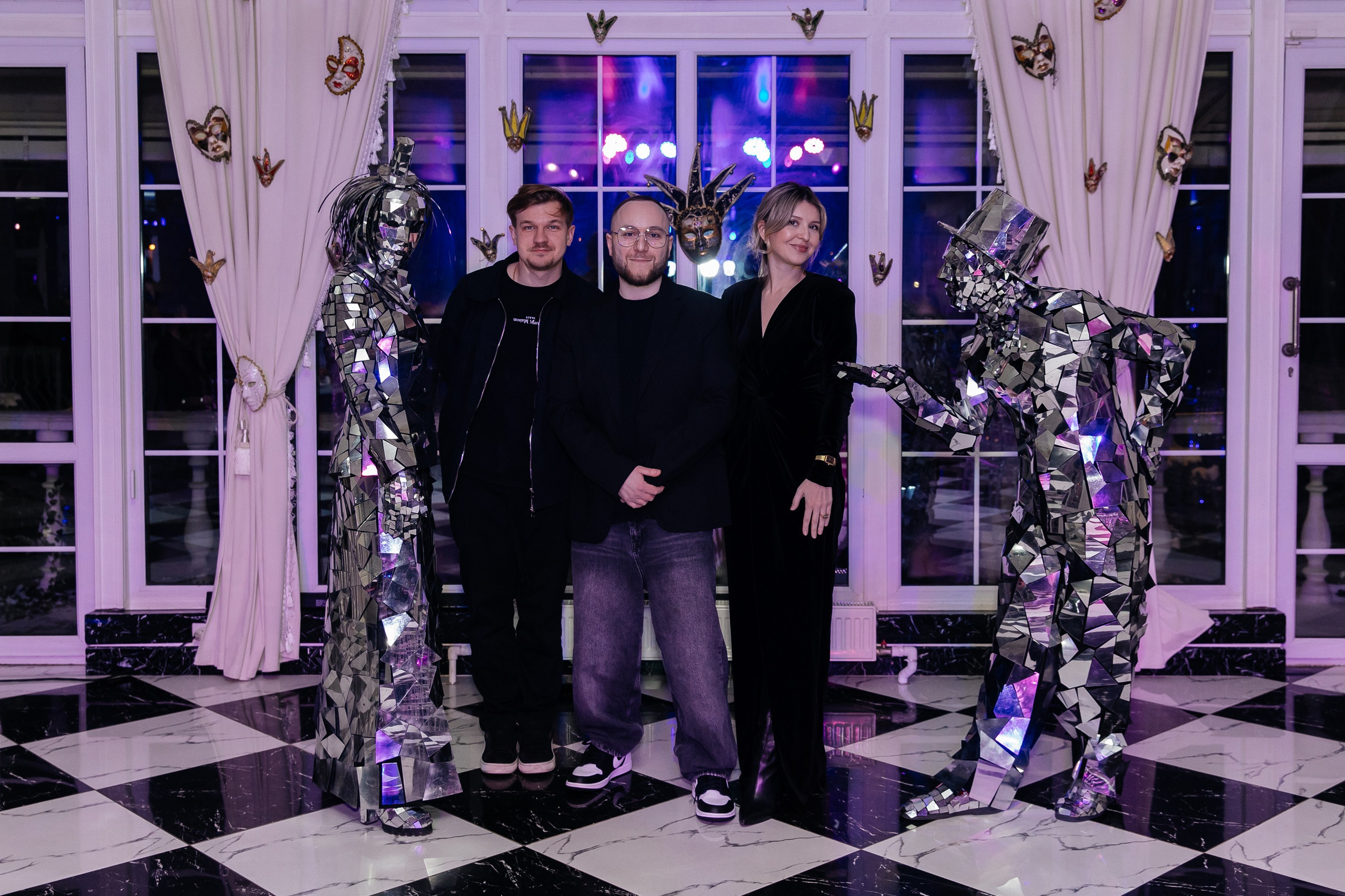 Камерный день рождения в ресторане «Bellagio». Свадебный и семейный фотограф Виолетта Сидельникова. Краснодар, Россия, Беларусь, Европа