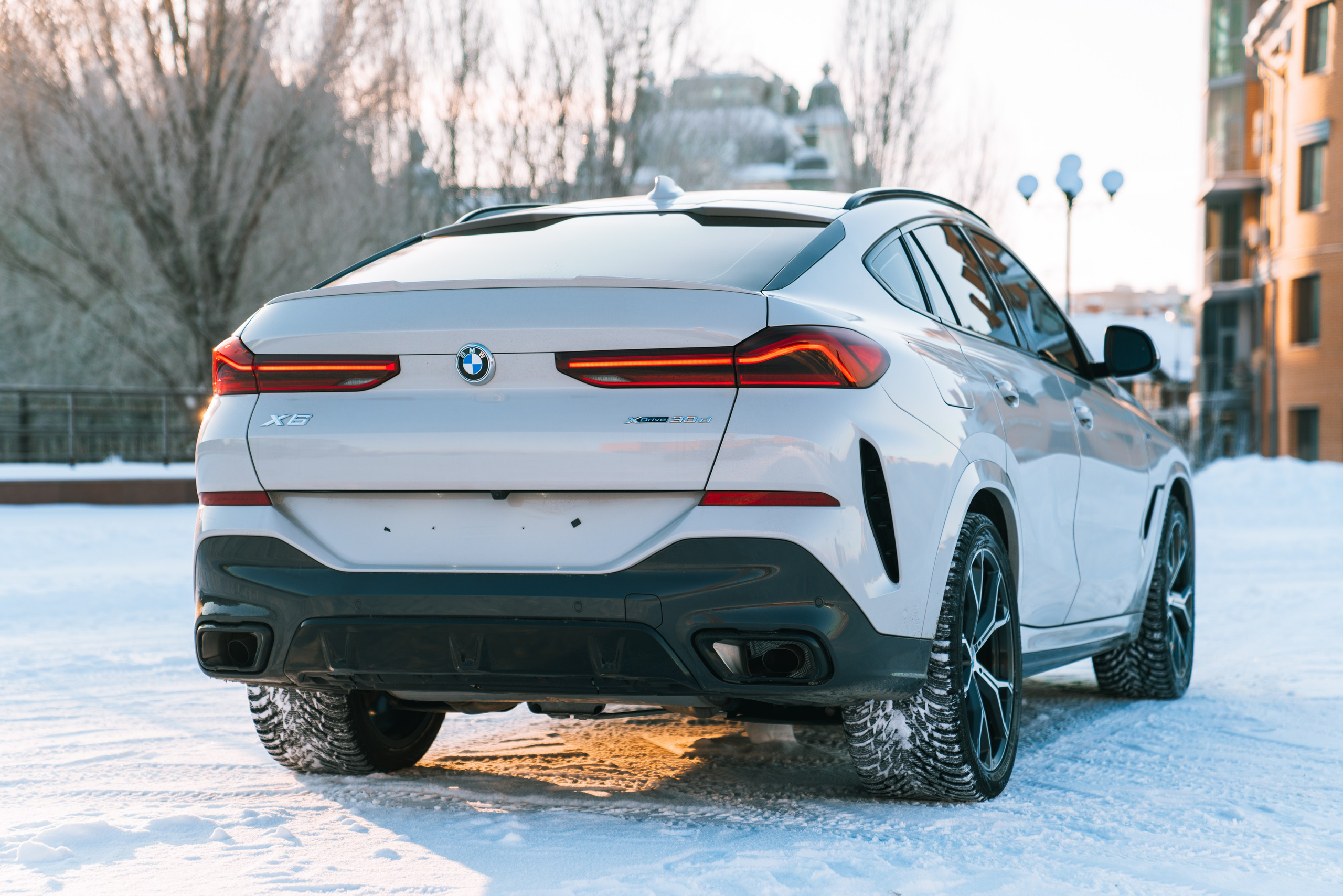 BMW X6 30d X-Drive. Идеальные портреты для соцсетей — Фотограф Ленар