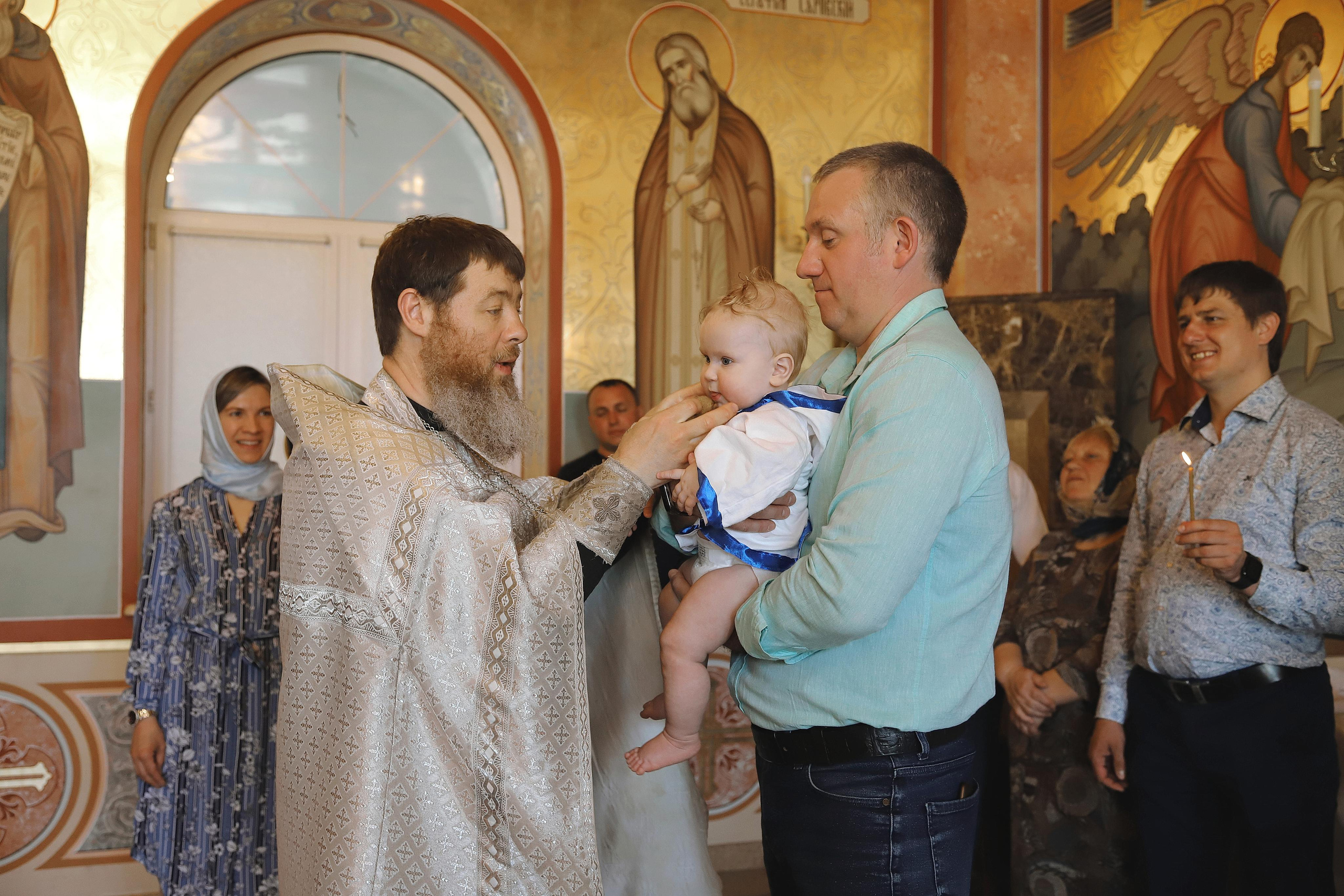 Таинство Крещения. Профессиональный фотограф в Подольске Елена Локтионова