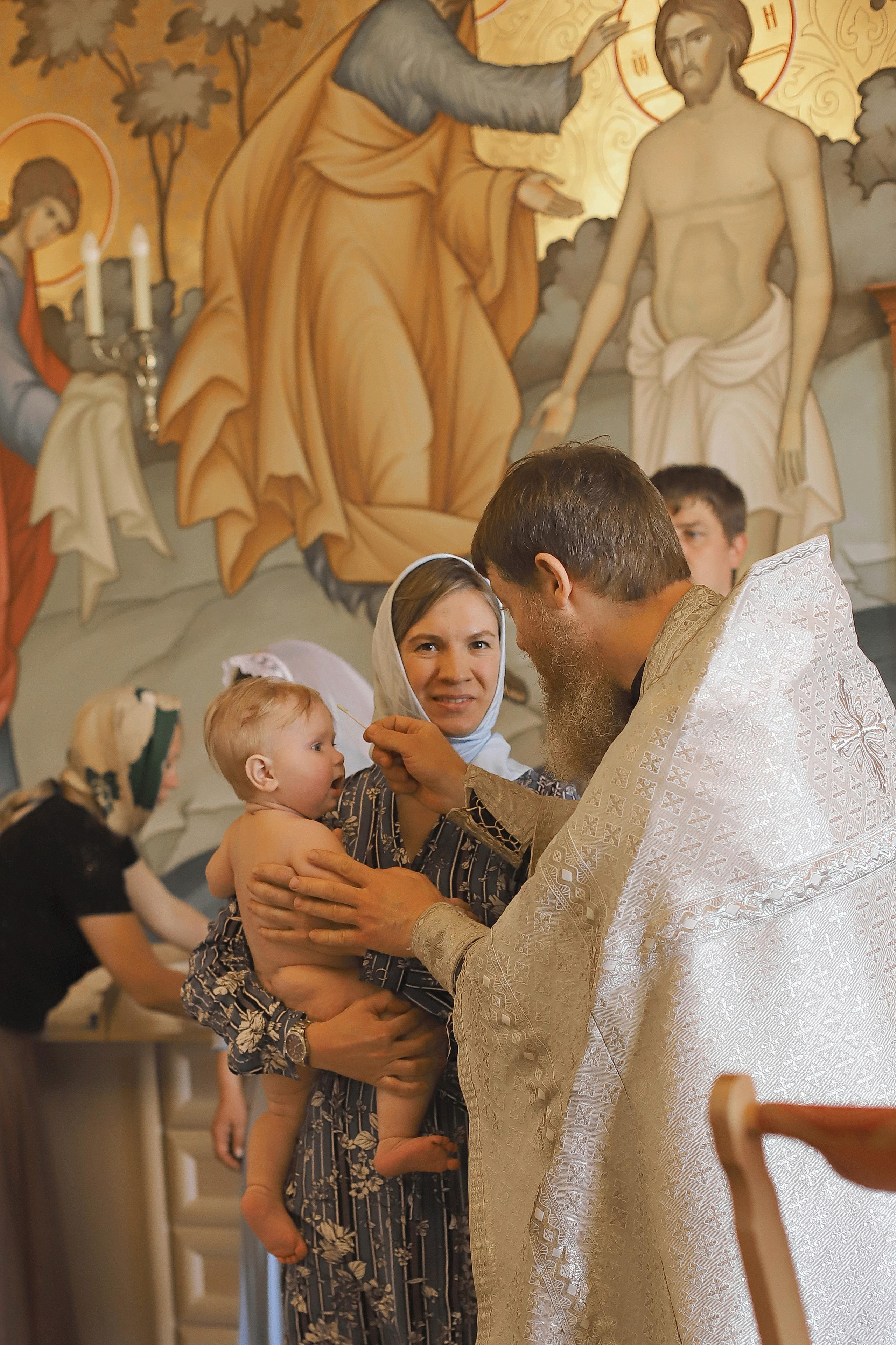 Таинство Крещения. Профессиональный фотограф в Подольске Елена Локтионова