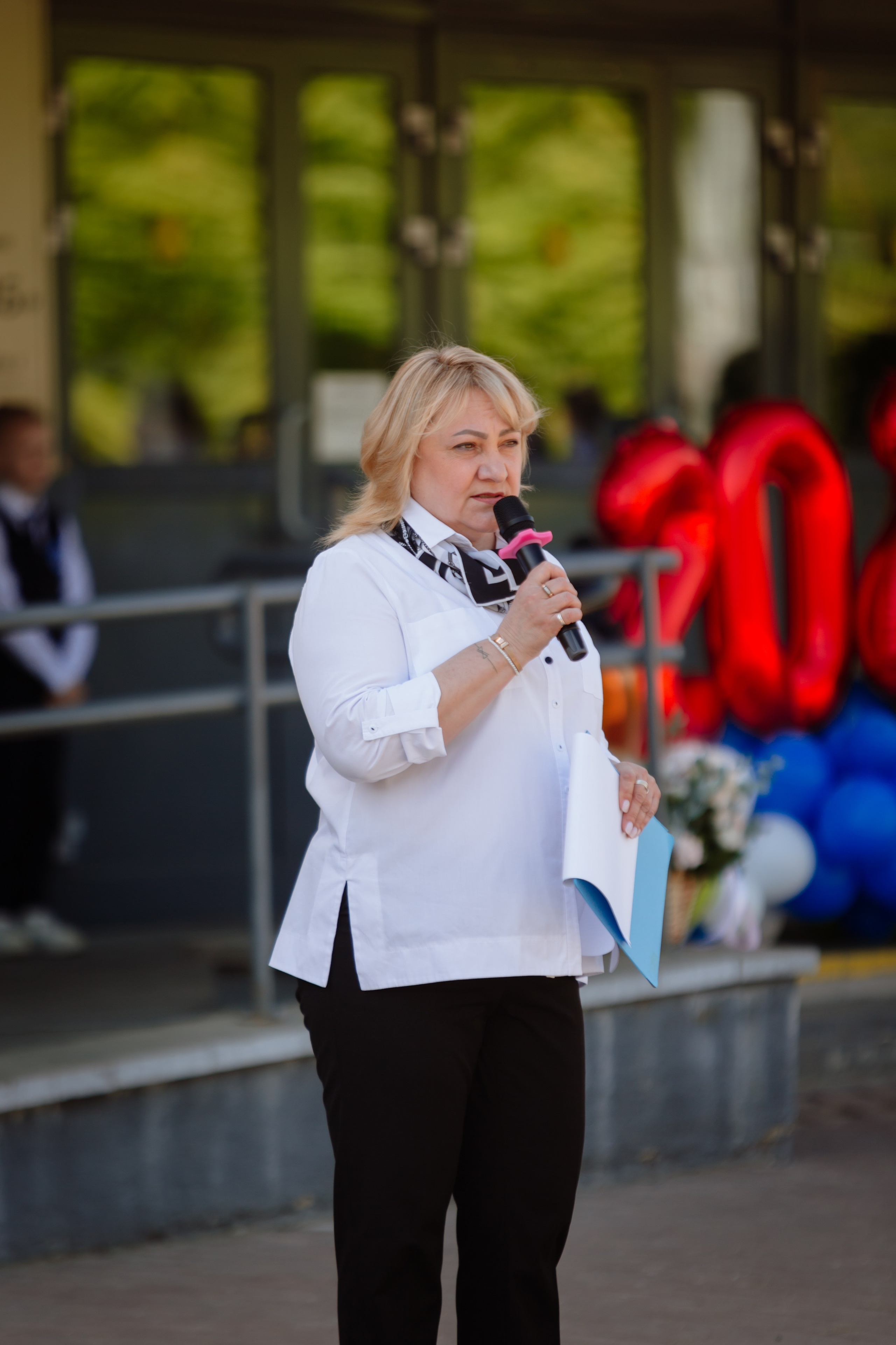 Последний звонок 2024 (2 часа фотосъемки). Профессиональный фотограф Надежда Антонова