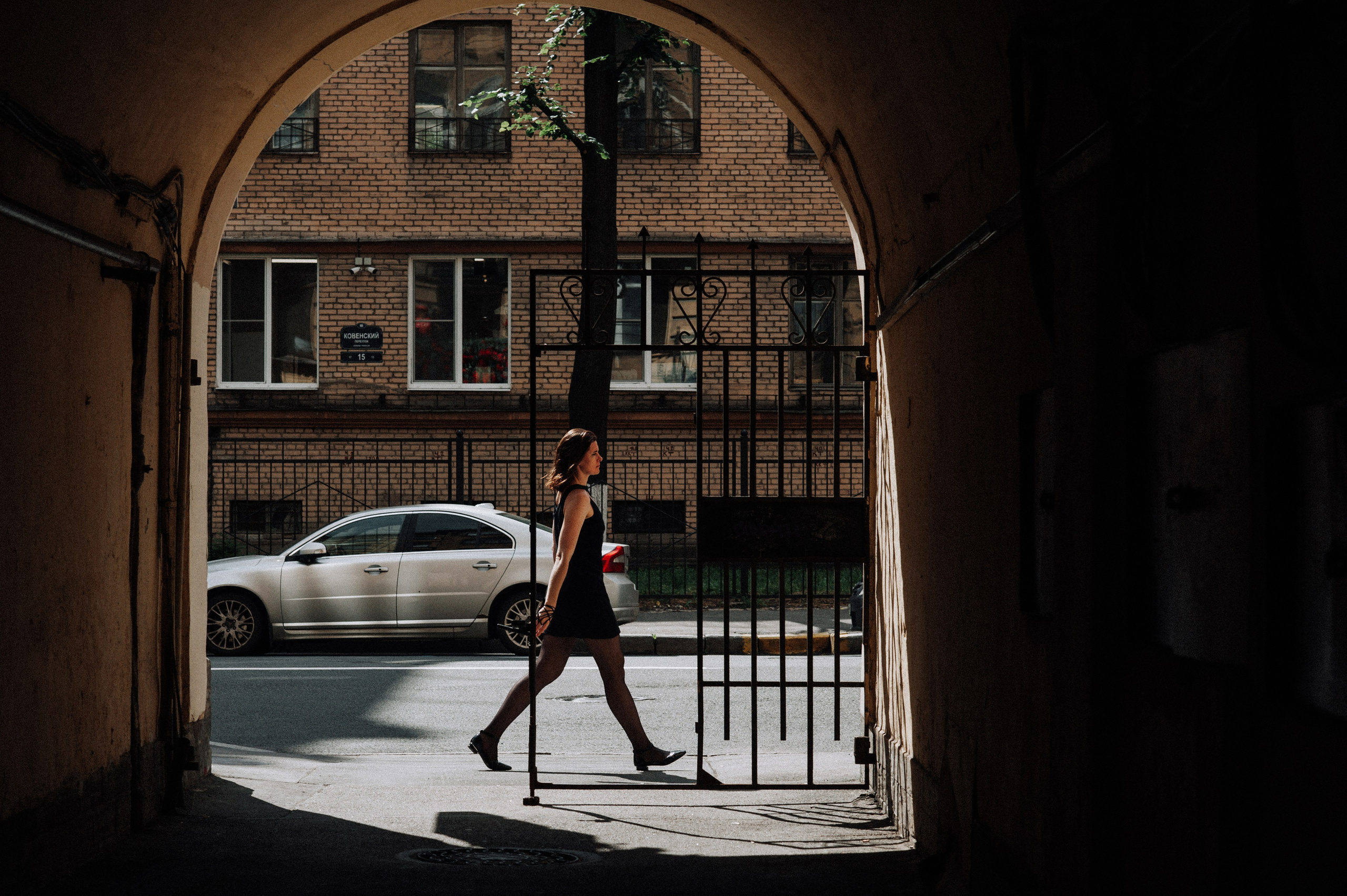 Из тени в сон. Портретный и лайфстайл фотограф в Санкт-Петербурге