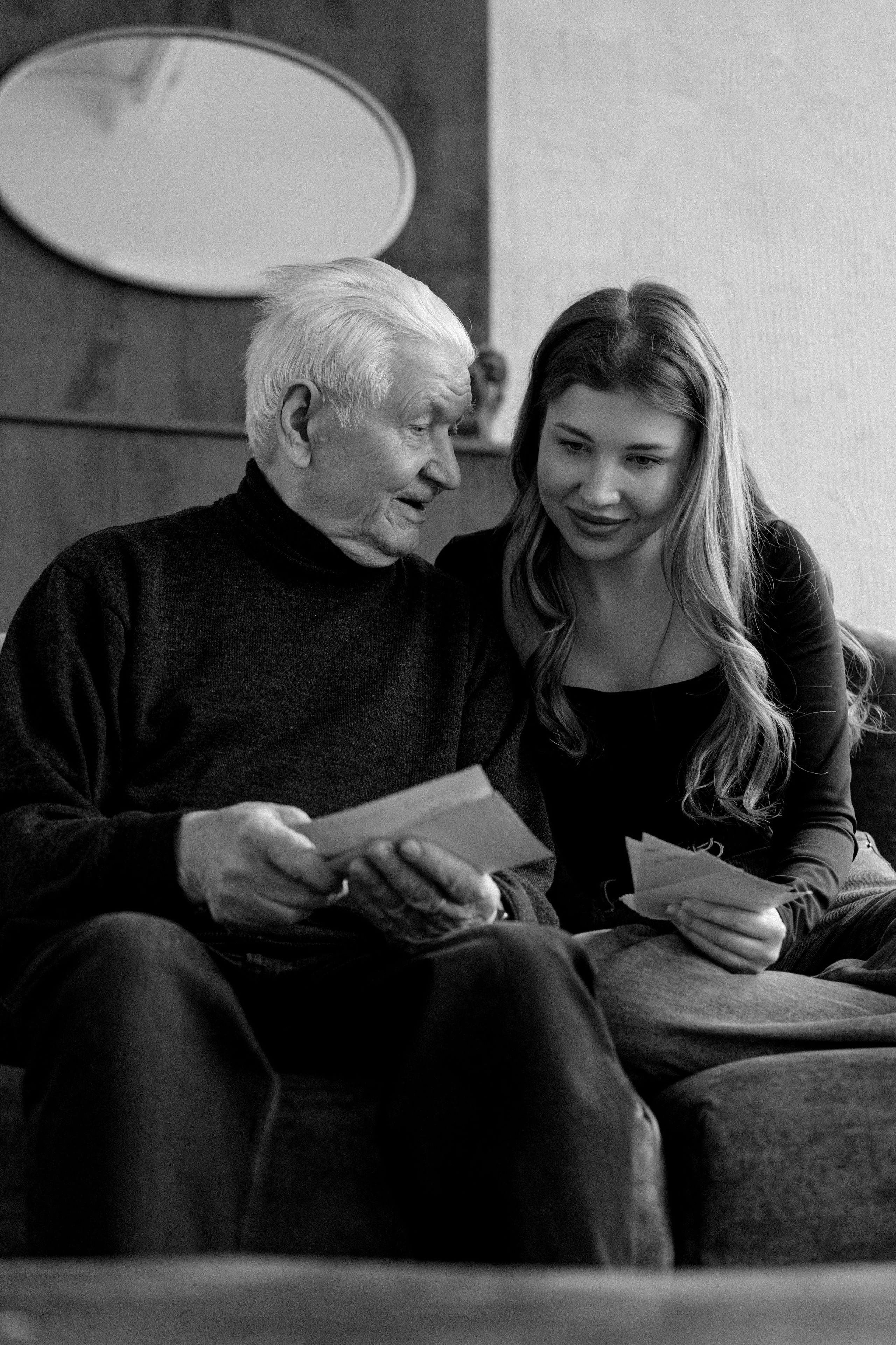 Анастасия и дедушка. Свадебный и семейный фотограф в Калининграде Анастасия Гриценко