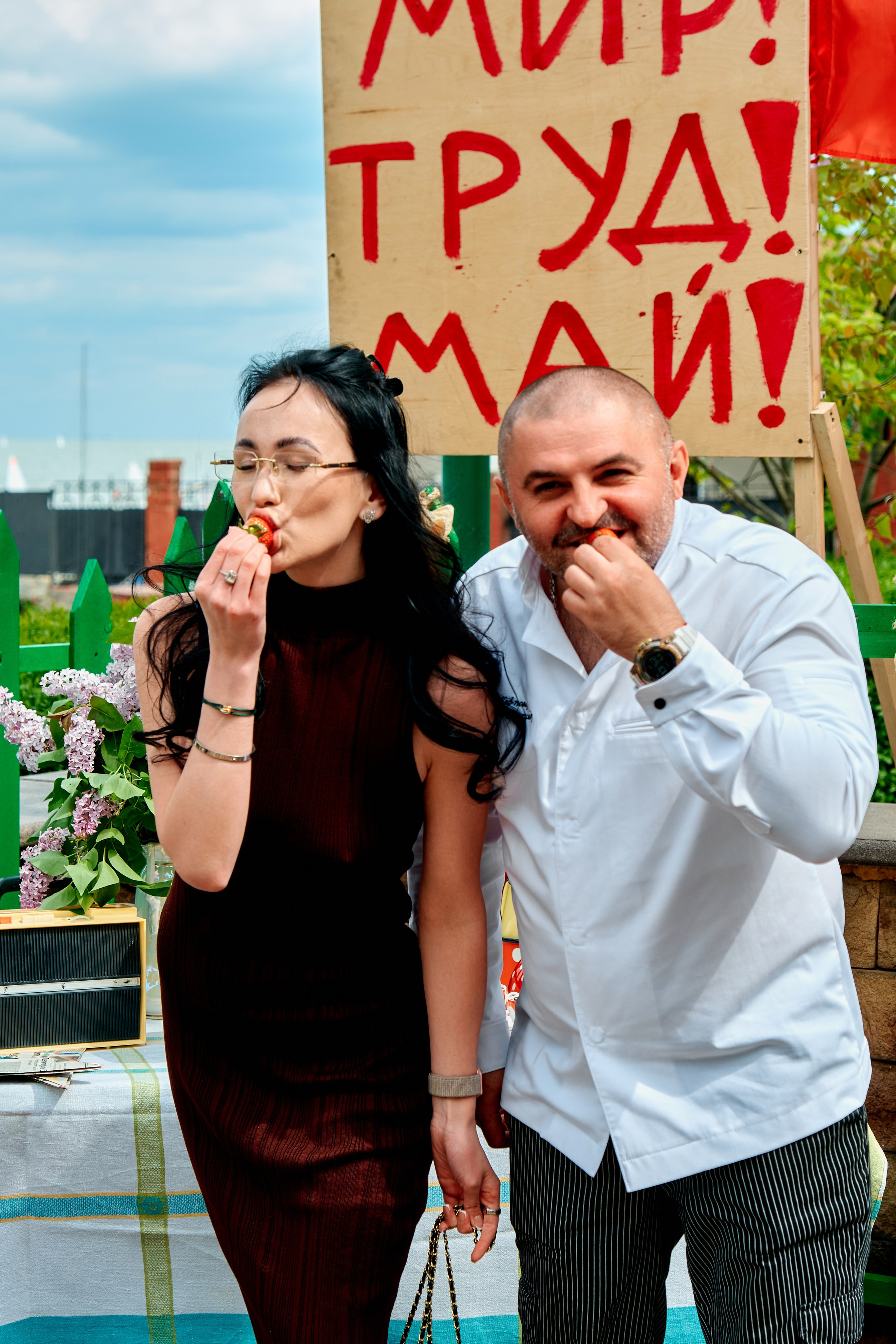 Мир. Труд. Май. Альбатрос. Фотограф Таганрог Анна Трайжон