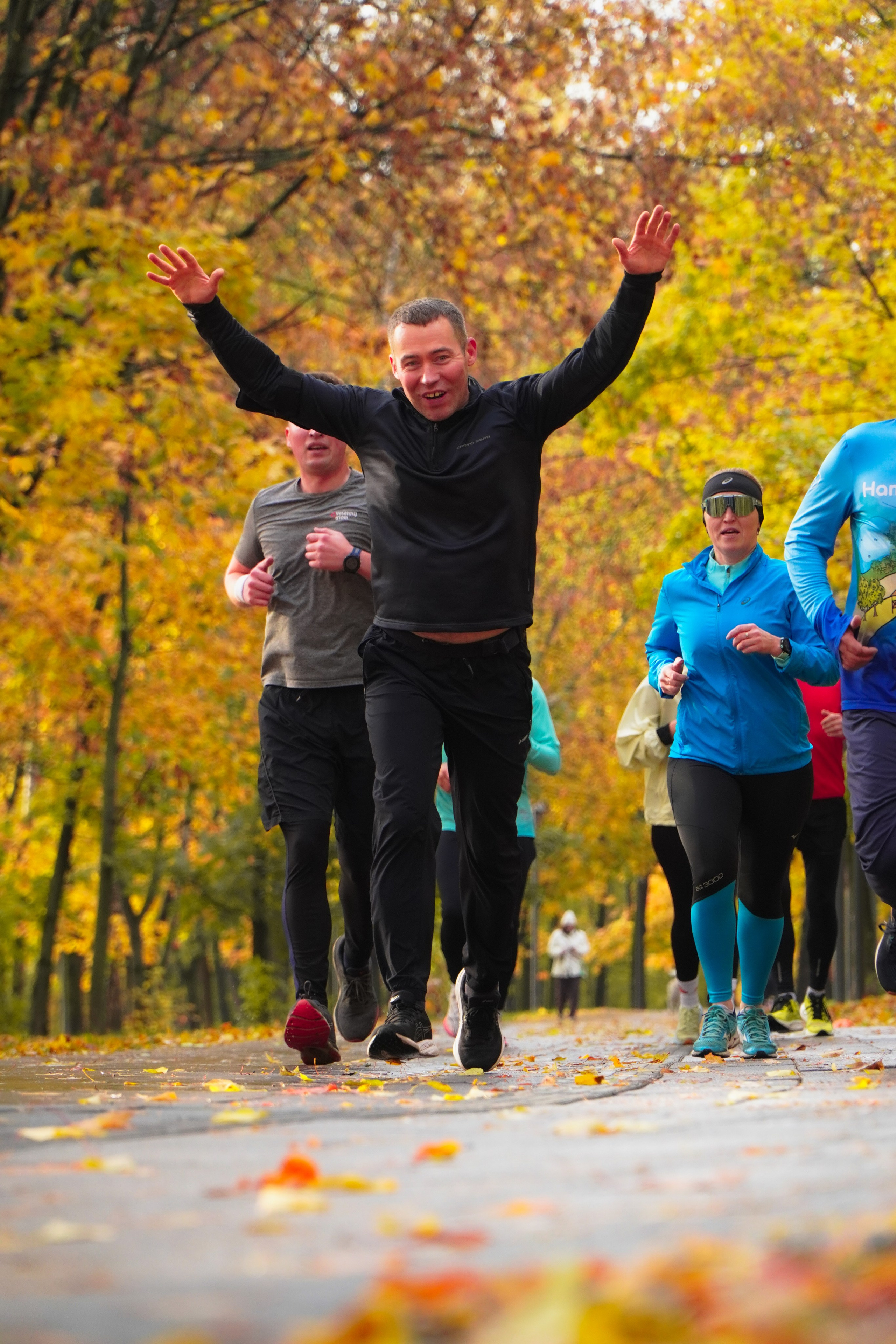 5 вёрст Наташинский 11 октября 2025. Роман Капилюшов. Бег. Фото. Видео. г. Люберцы