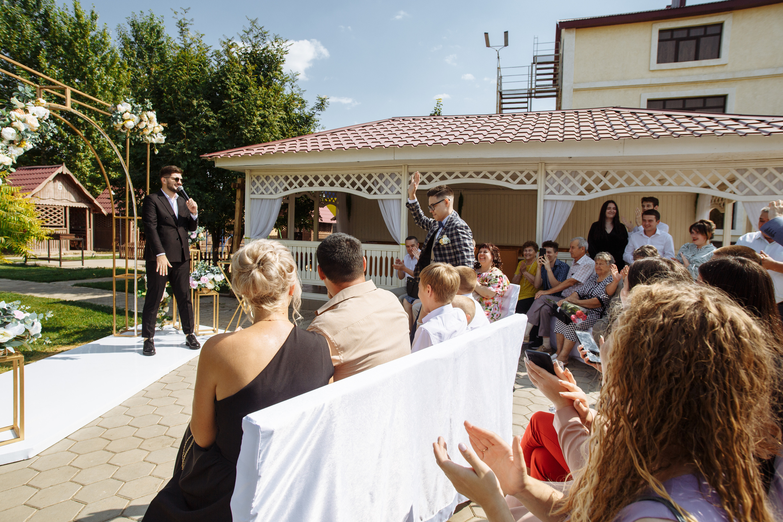 Андрей и Софья — уютная свадьба с теплом. Свадебный фотограф в Оренбурге Илья Володьков