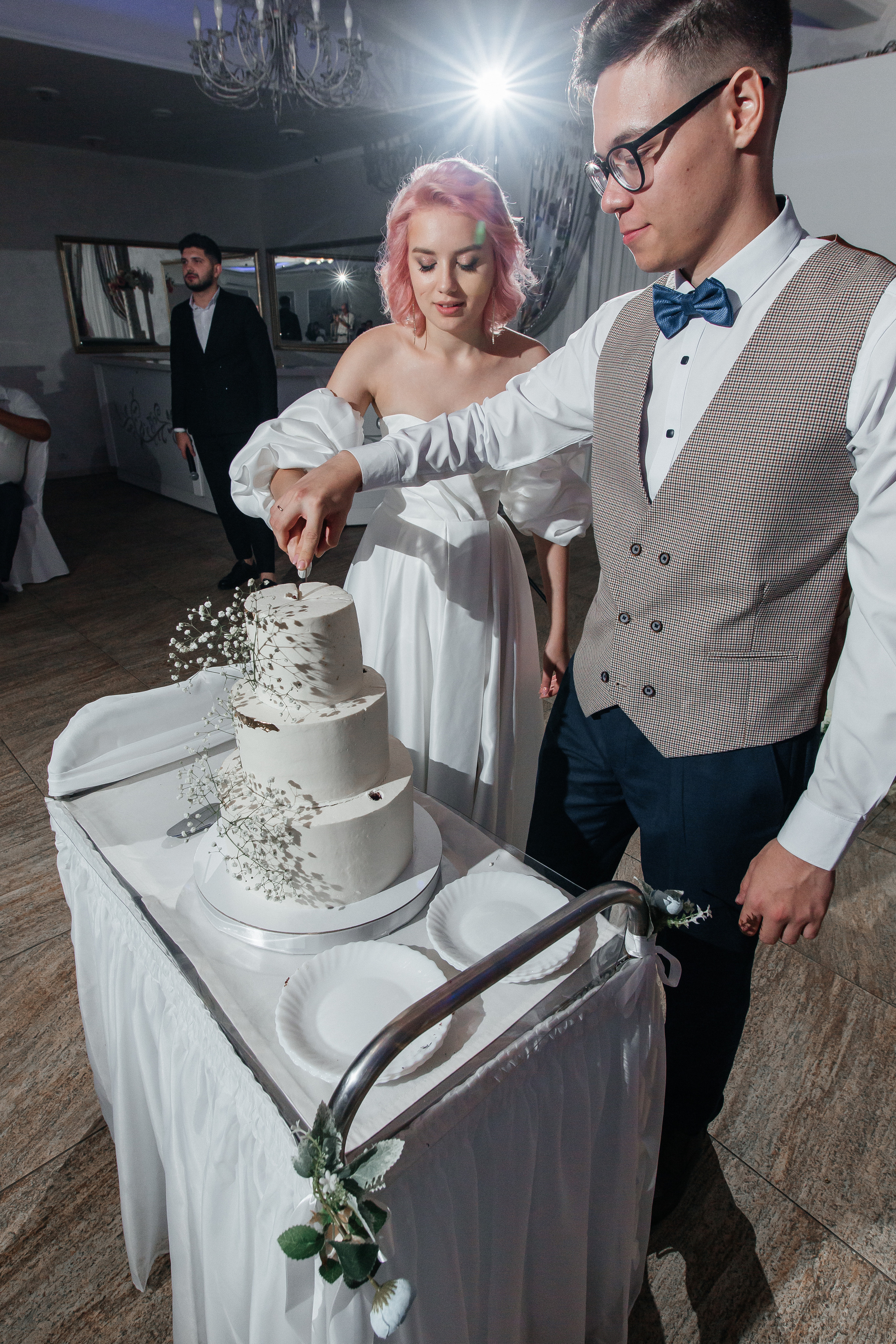 Андрей и Софья — уютная свадьба с теплом. Свадебный фотограф в Оренбурге Илья Володьков