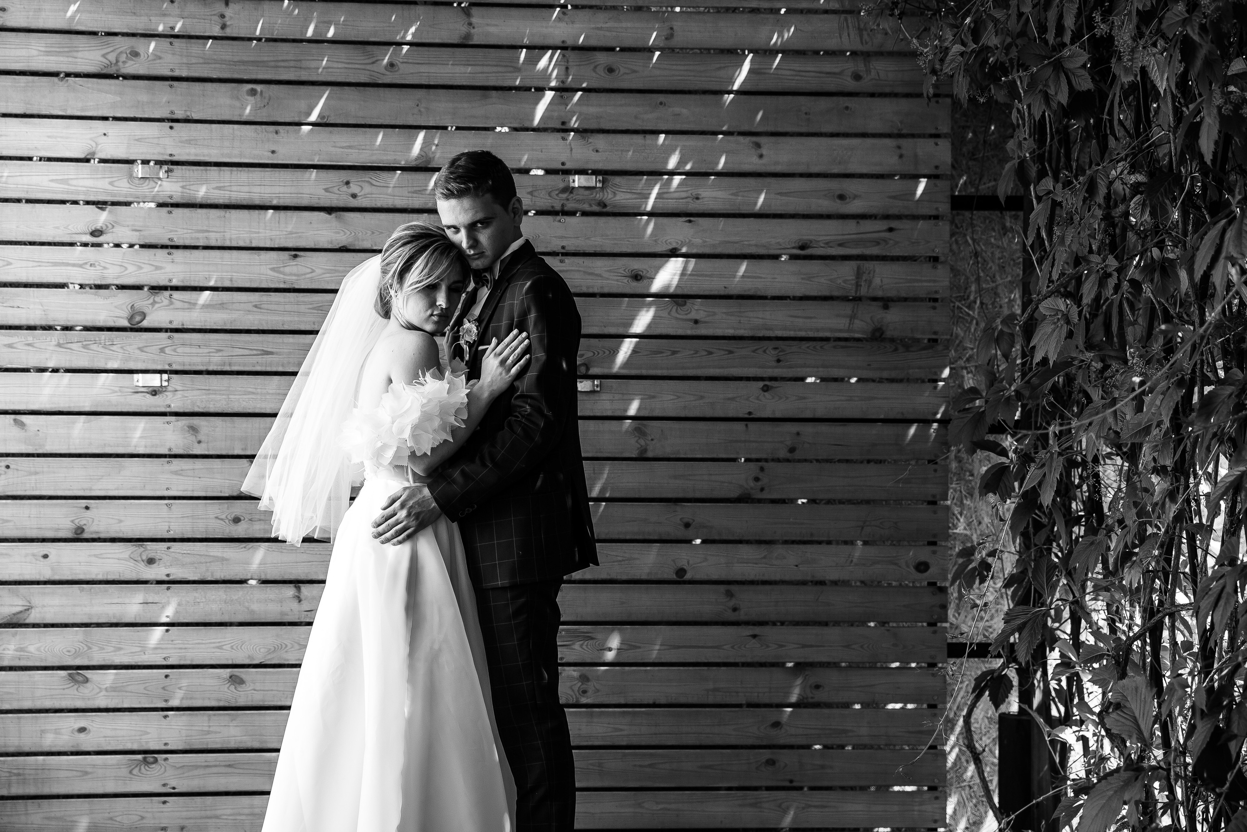 Артём и Таня — свадьба с уютом и светом. Свадебный фотограф в Оренбурге Илья Володьков