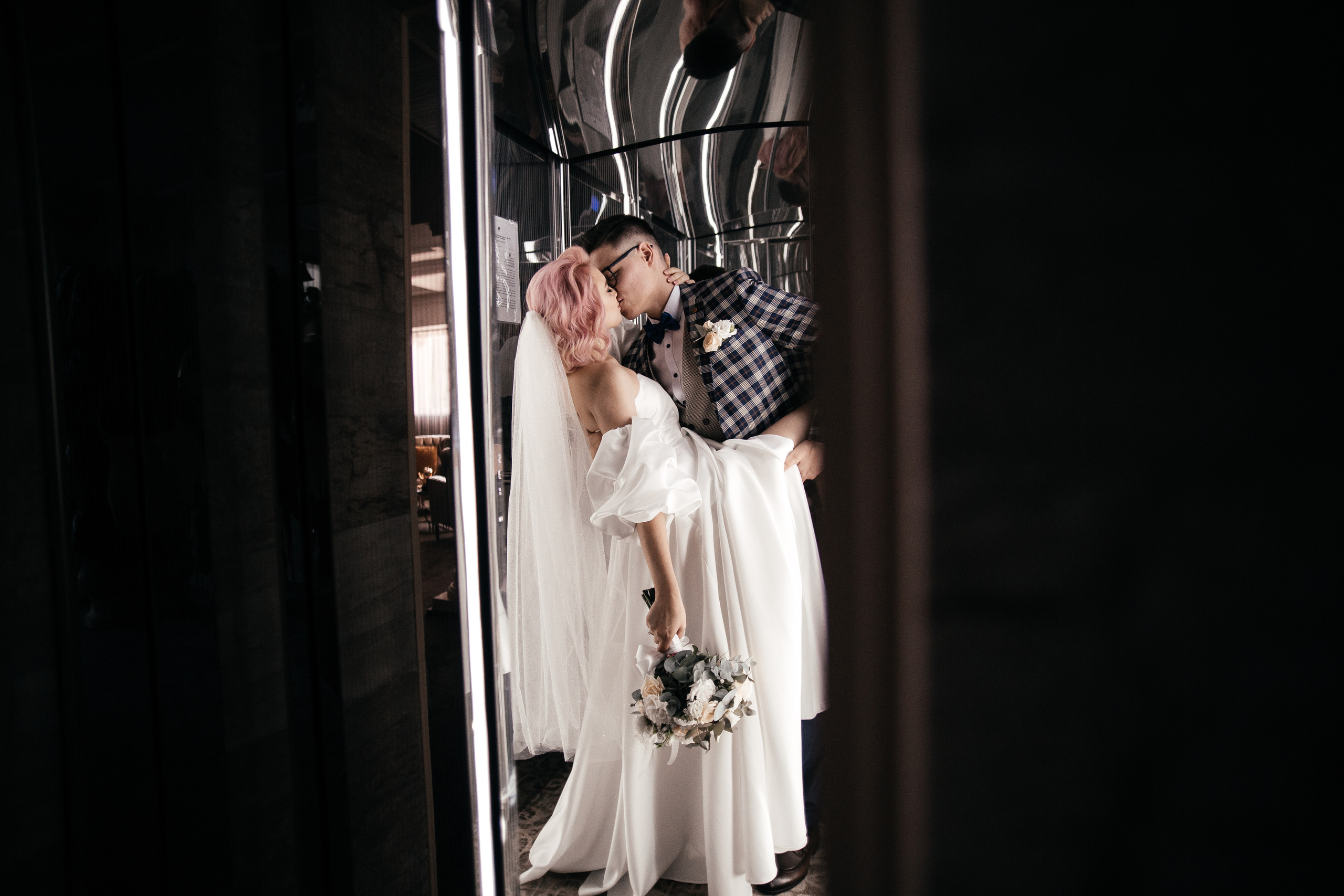 Андрей и Софья — уютная свадьба с теплом. Свадебный фотограф в Оренбурге Илья Володьков