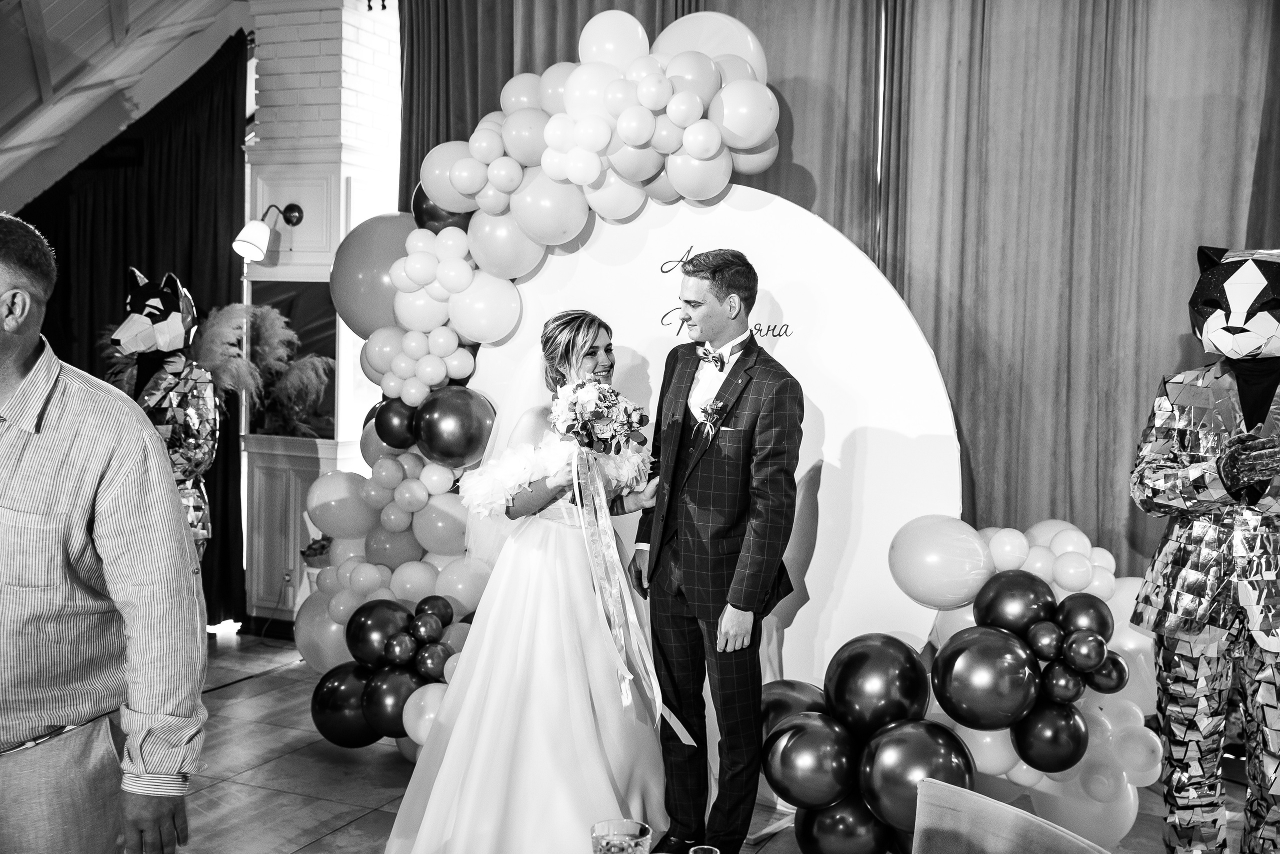 Артём и Таня — свадьба с уютом и светом. Свадебный фотограф в Оренбурге Илья Володьков