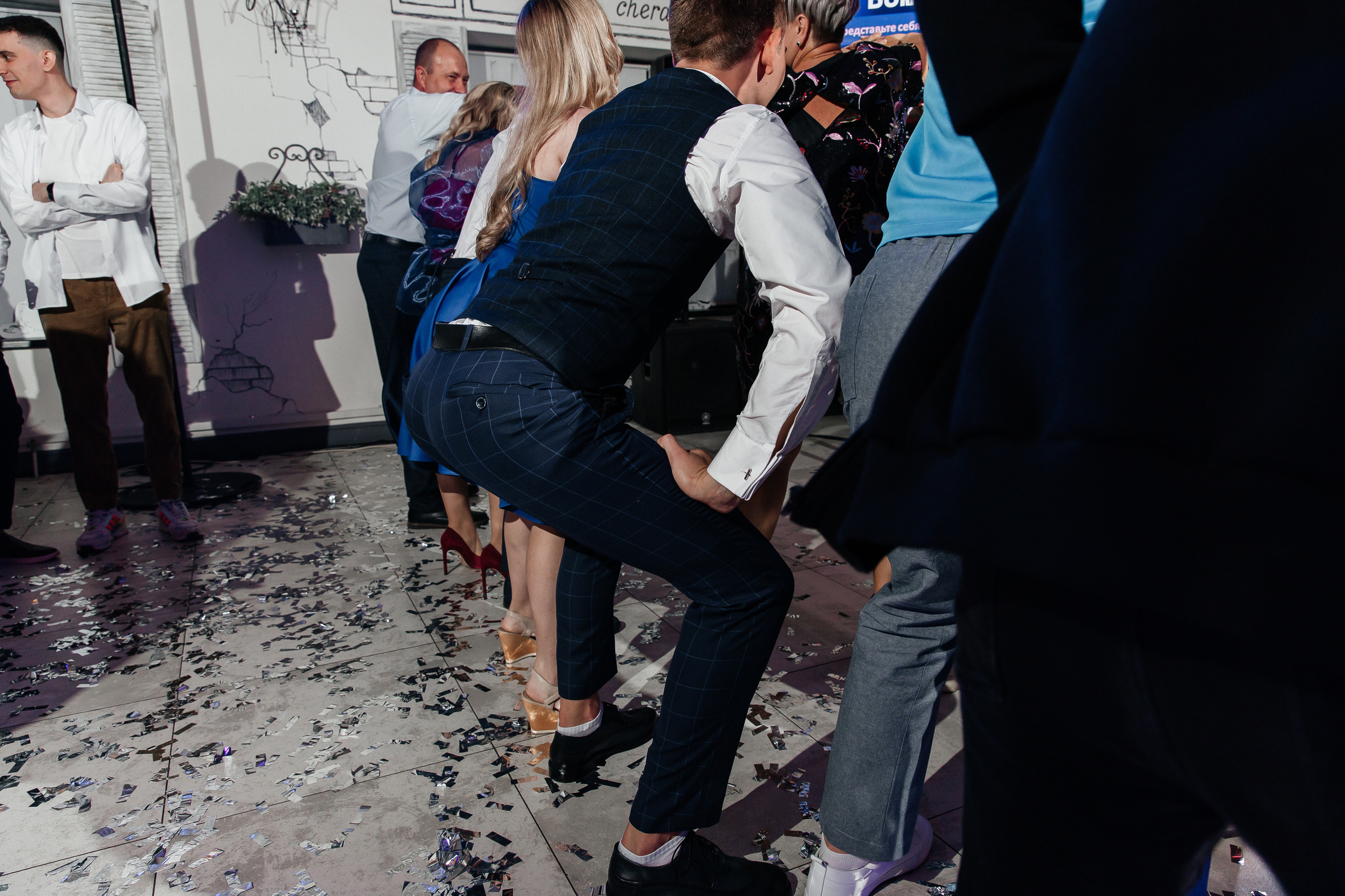 Артём и Таня — свадьба с уютом и светом. Свадебный фотограф в Оренбурге Илья Володьков