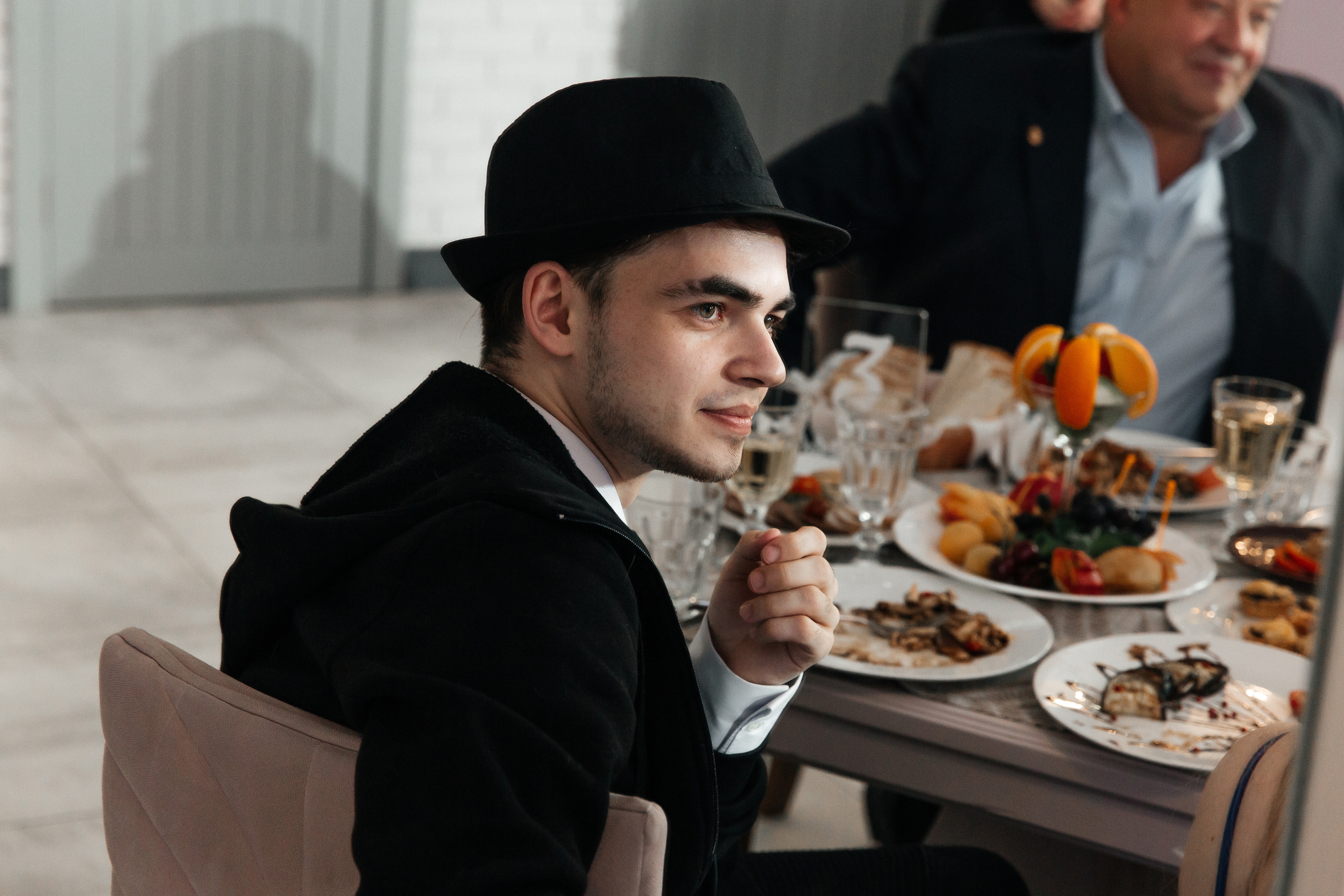 Артём и Таня — свадьба с уютом и светом. Свадебный фотограф в Оренбурге Илья Володьков