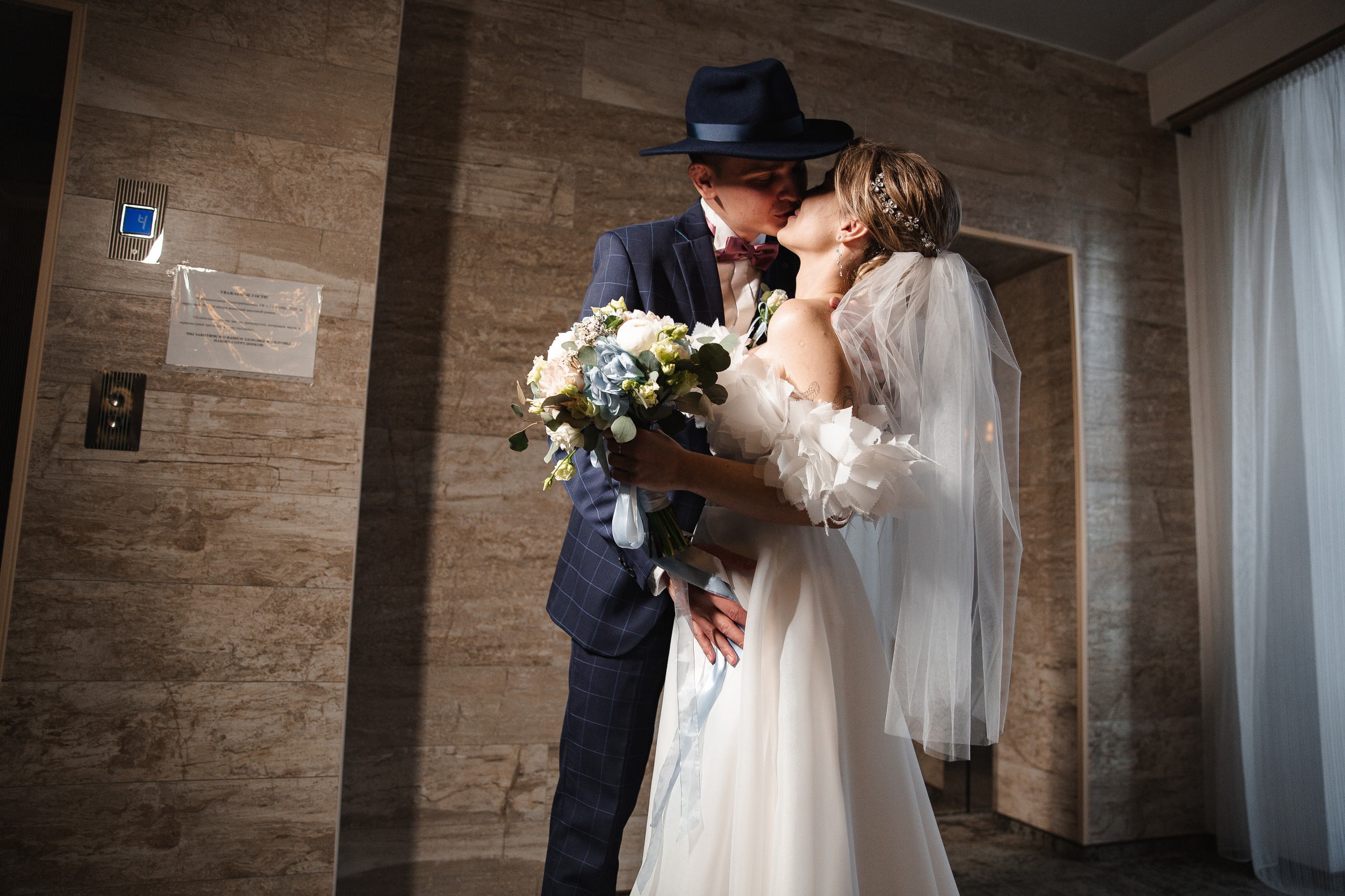 Артём и Таня — свадьба с уютом и светом. Свадебный фотограф в Оренбурге Илья Володьков