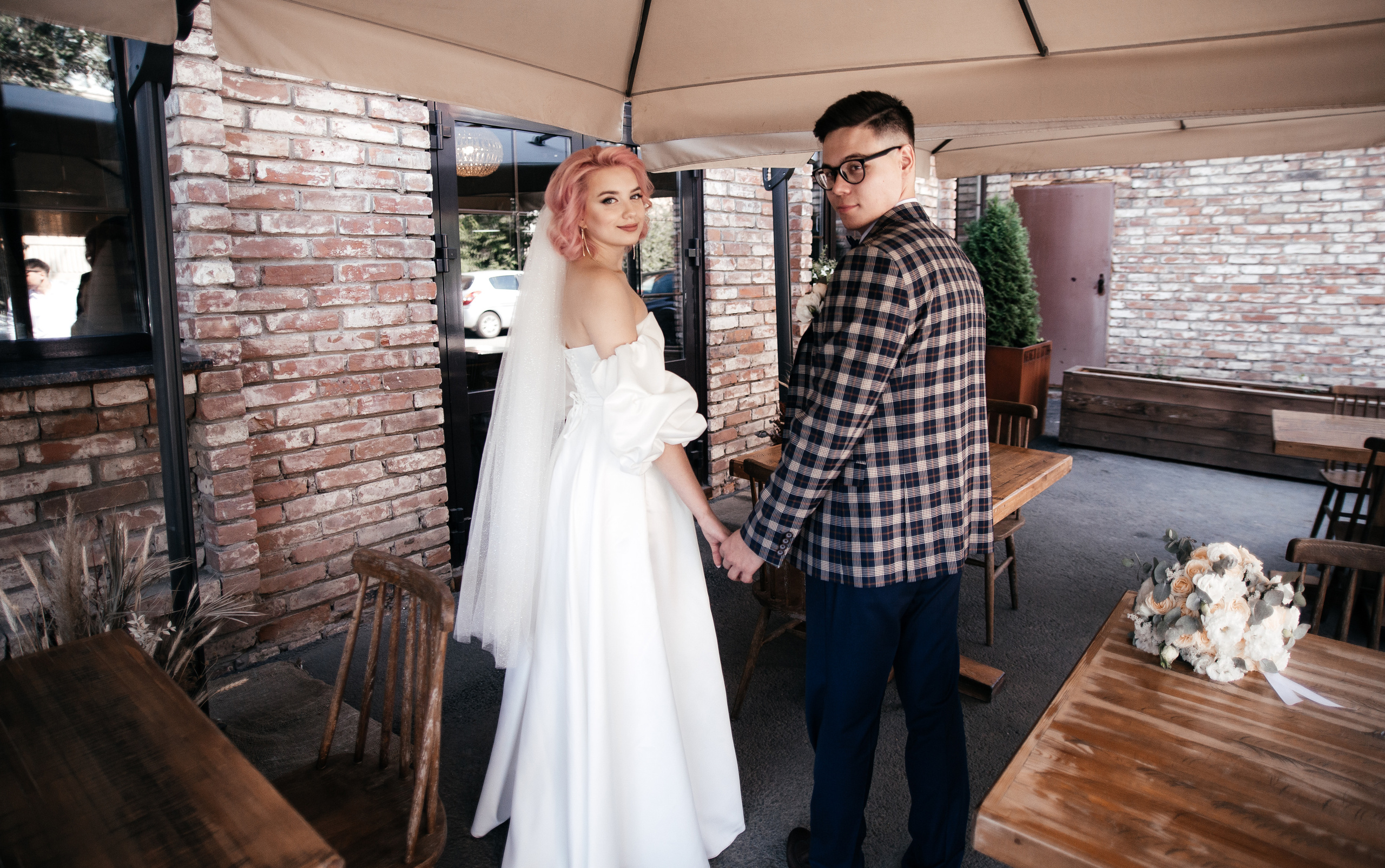 Андрей и Софья — уютная свадьба с теплом. Свадебный фотограф в Оренбурге Илья Володьков