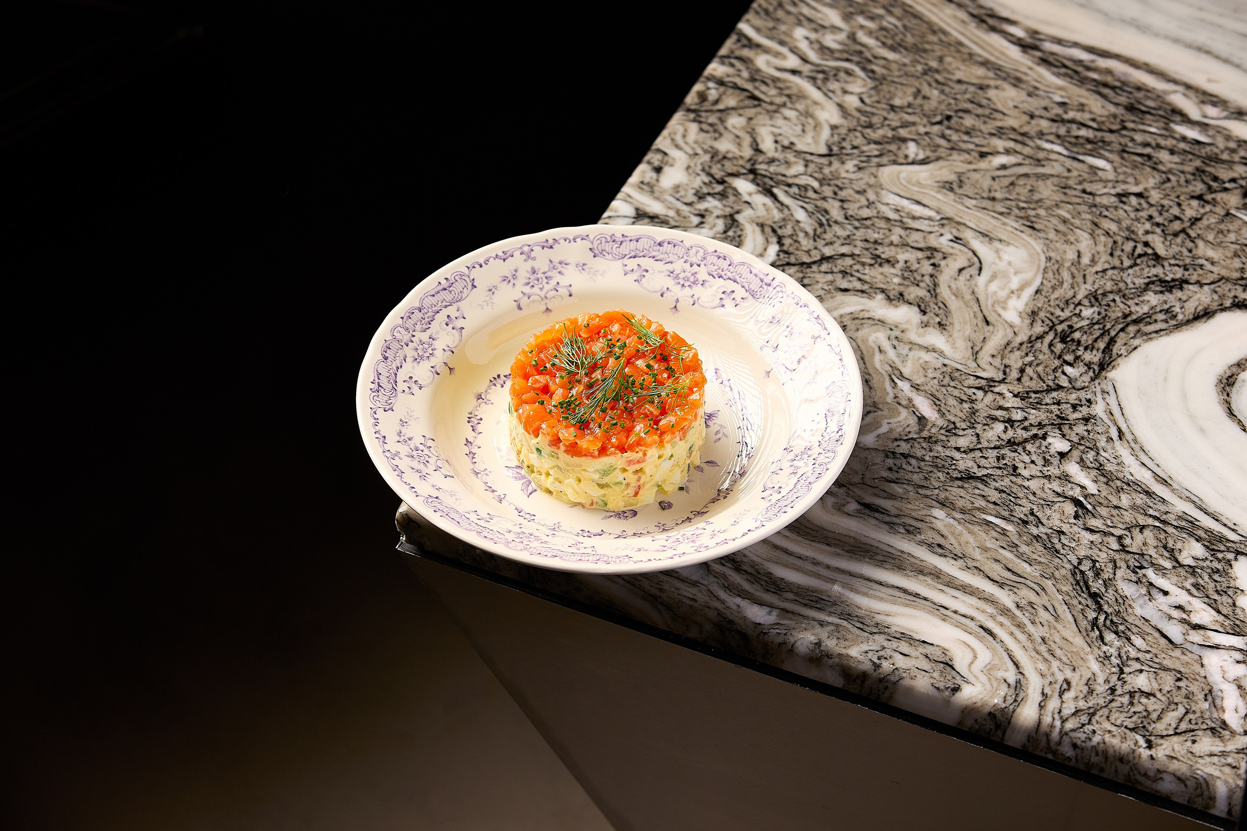 Hookah Place Dishes. Evgeny Yatsenko — Photographer in Dubai