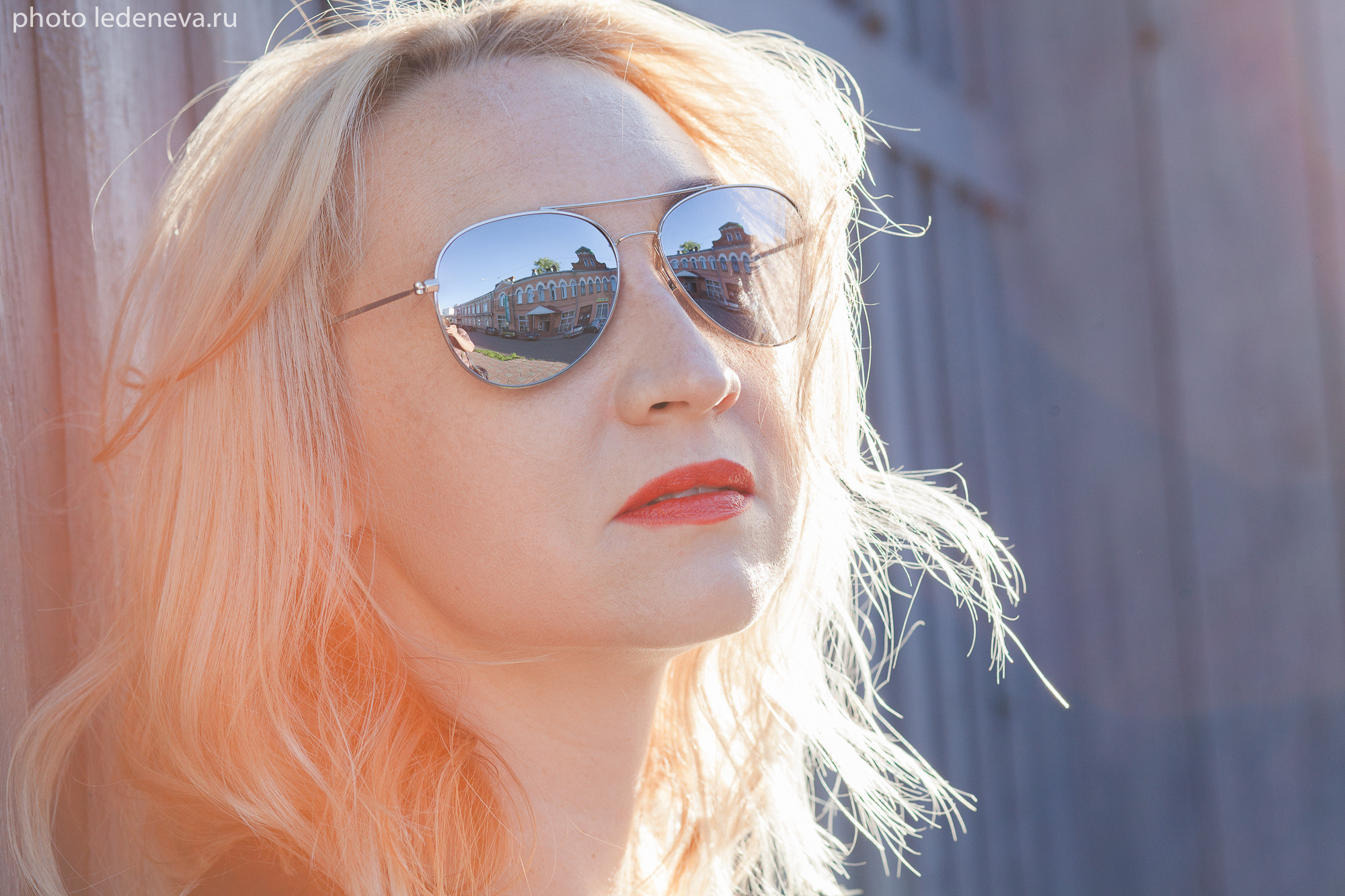 Фотограф Анна Леденева Киров Москва Санкт Петербург Казань street style fashion photography Russian girl Kirov Vyatka Saint Petersburg Moscow casual lookbook red lipstick