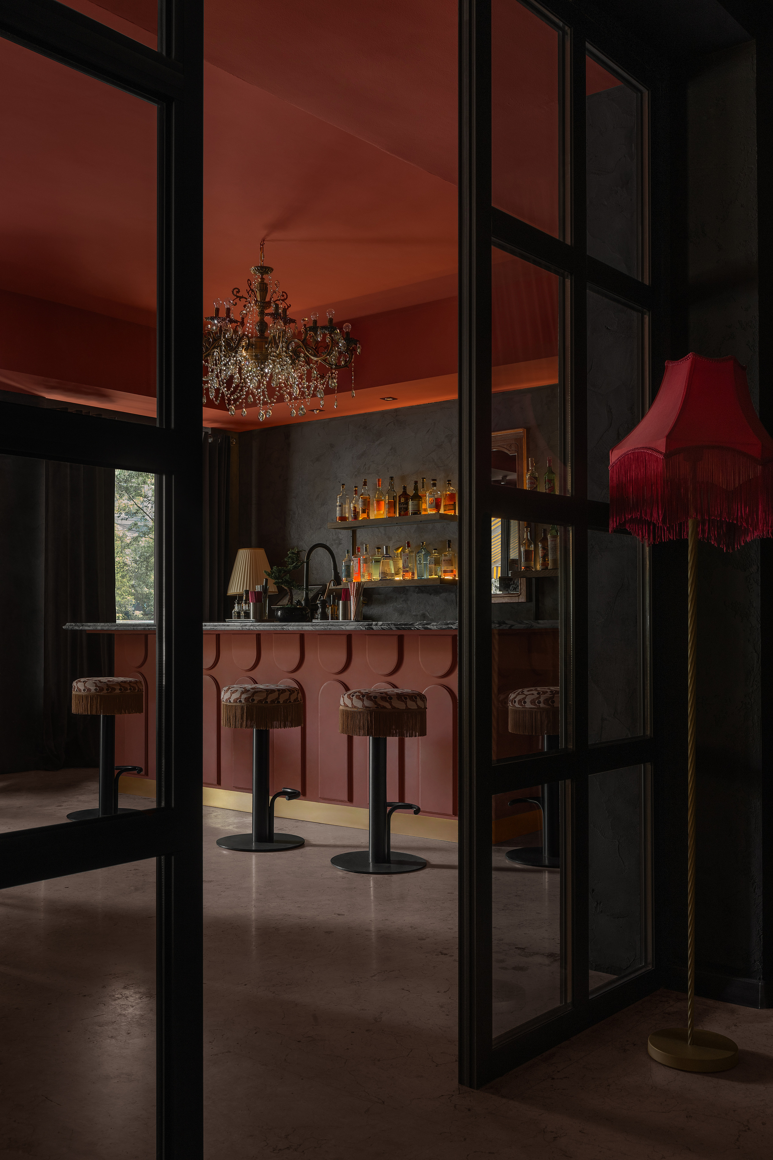 French 42 — Первый Джиновый, фотосъёмка интерьера. Roman Yakunin — interior photographer in Almaty, Kazakhstan