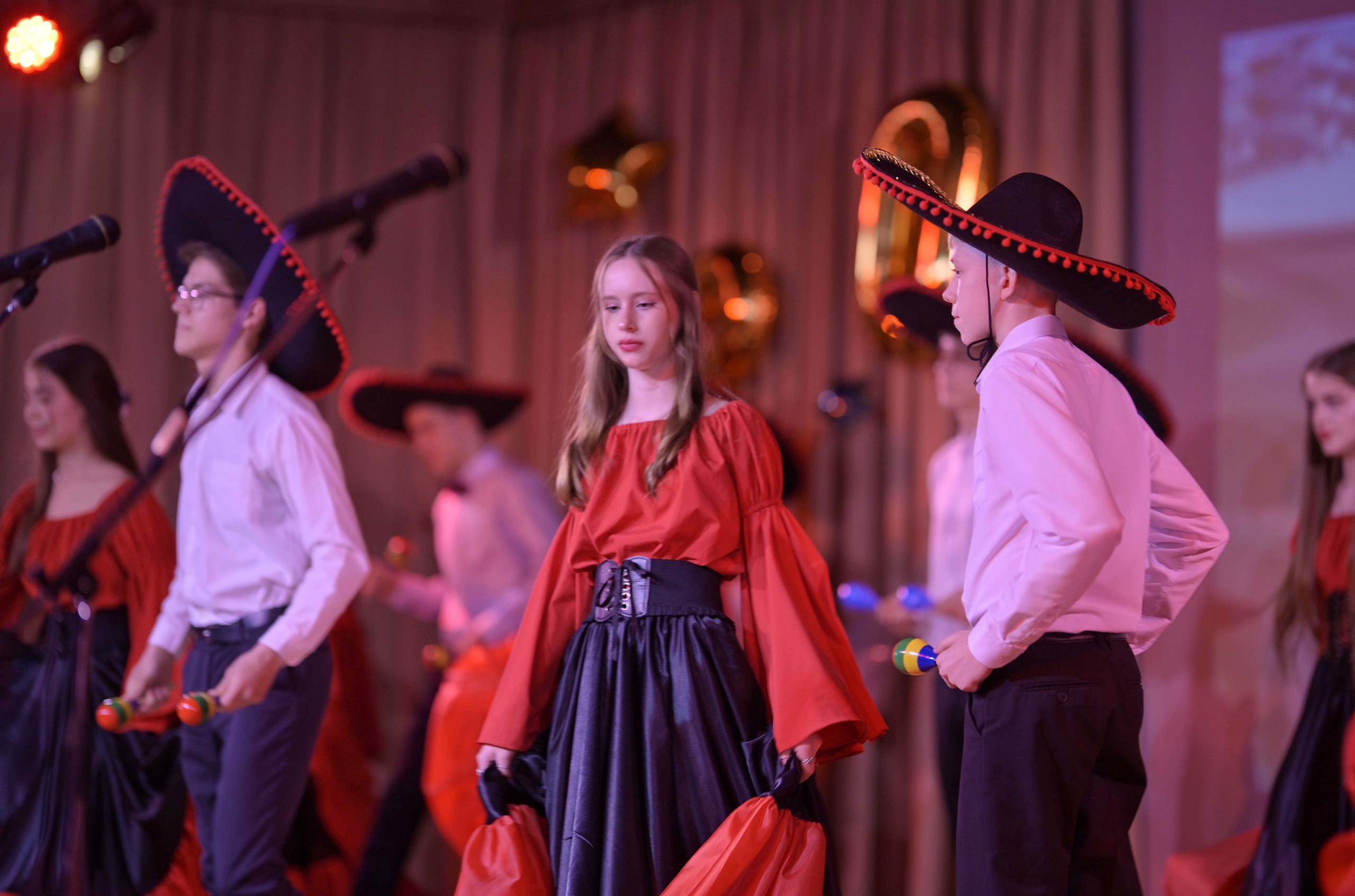 Последний звонок 9 классов 2024. Фотограф Ваших событий 📸