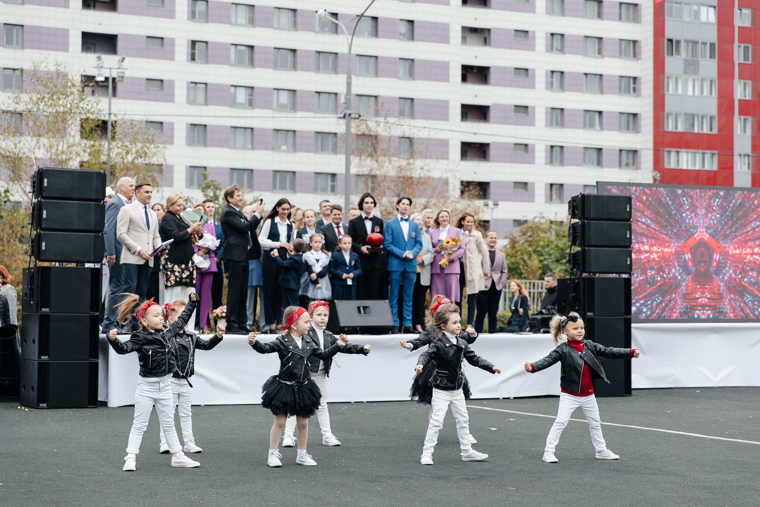 1 сентября в школе 1409 в Москве. Свадебный фотограф в Москве Екатерина Гусева