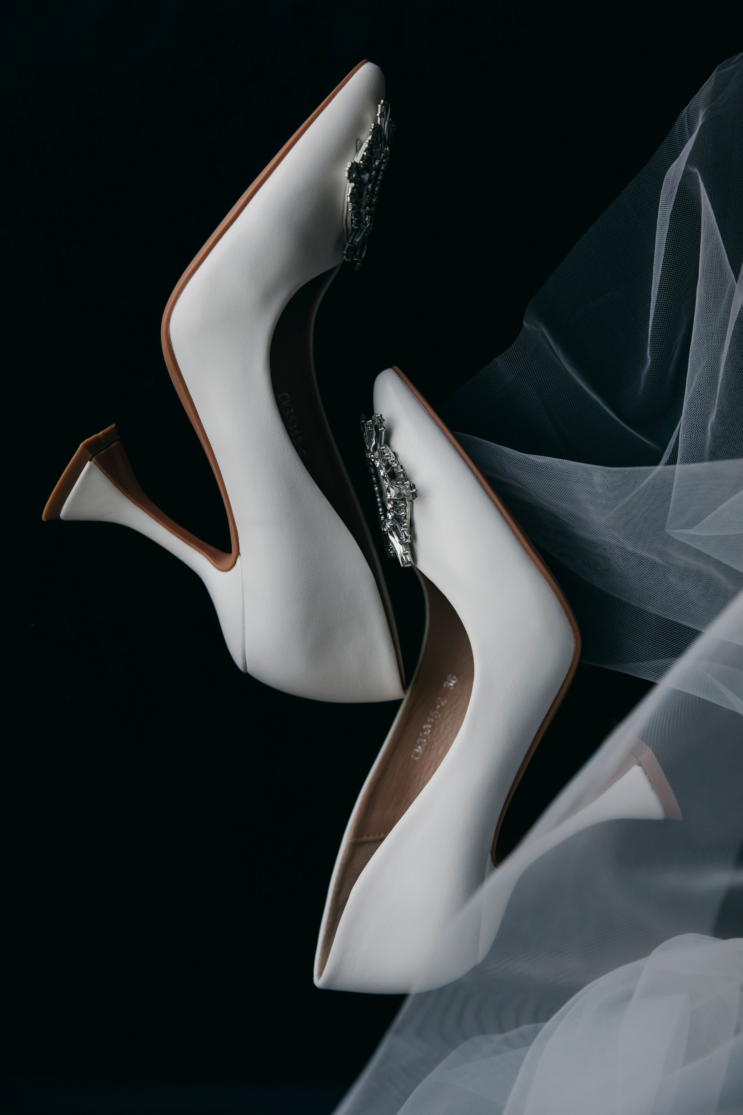 Свадебная фотосессия в отеле Мовенпик Москва Таганская. Свадебный фотограф в Москве Екатерина Гусева