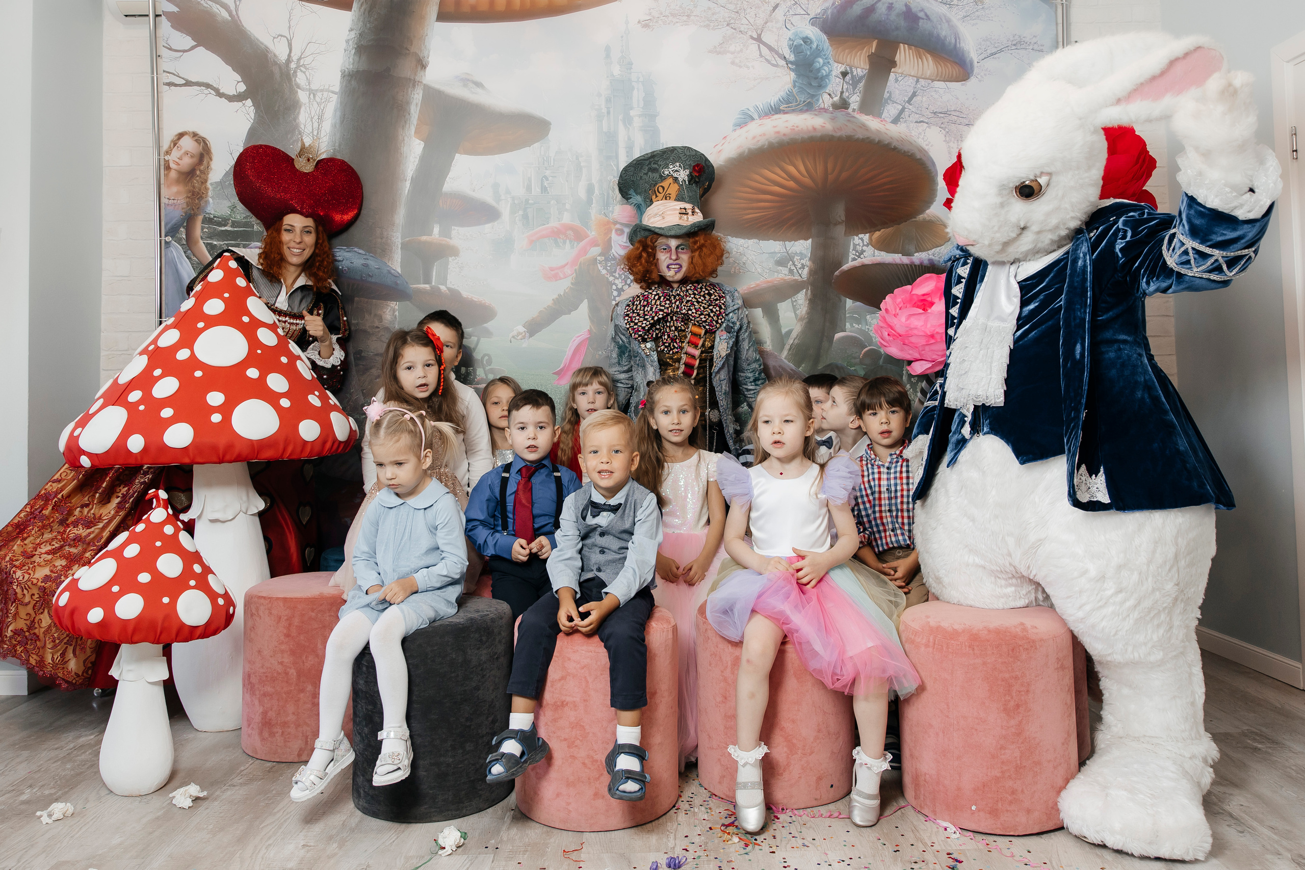 Детский праздник «Алиса в стране чудес» в Москве. Свадебный фотограф в Москве Екатерина Гусева