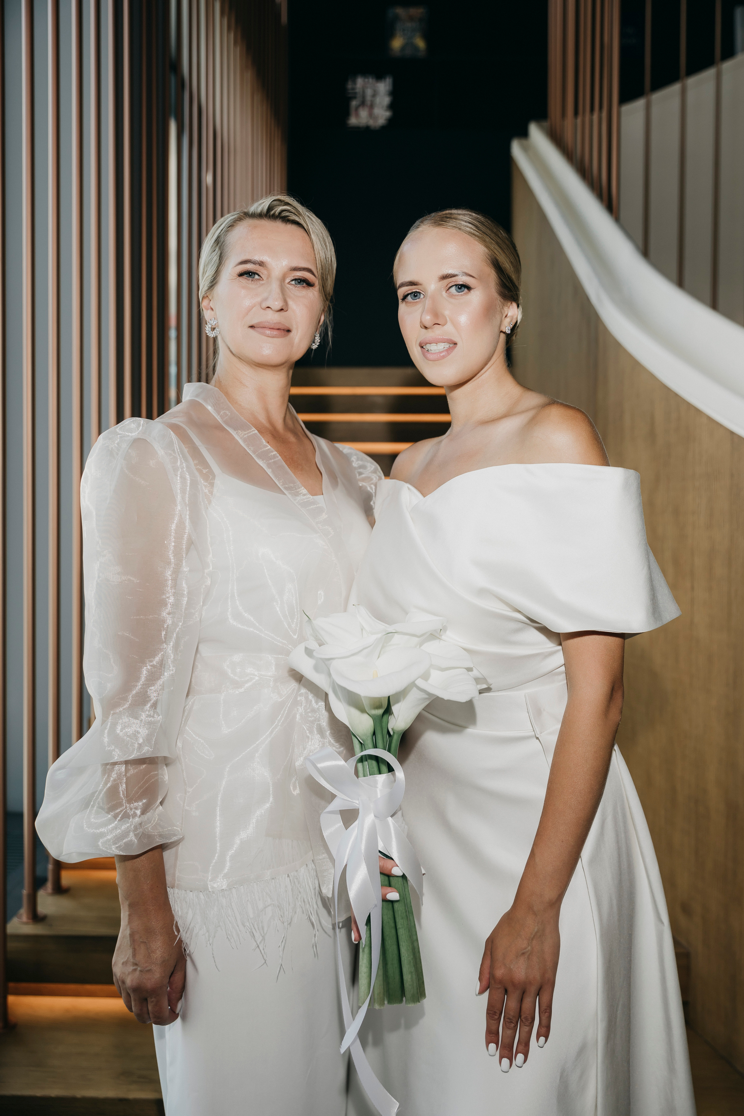 Свадебная фотосессия в отеле Мовенпик Москва Таганская. Свадебный фотограф в Москве Екатерина Гусева