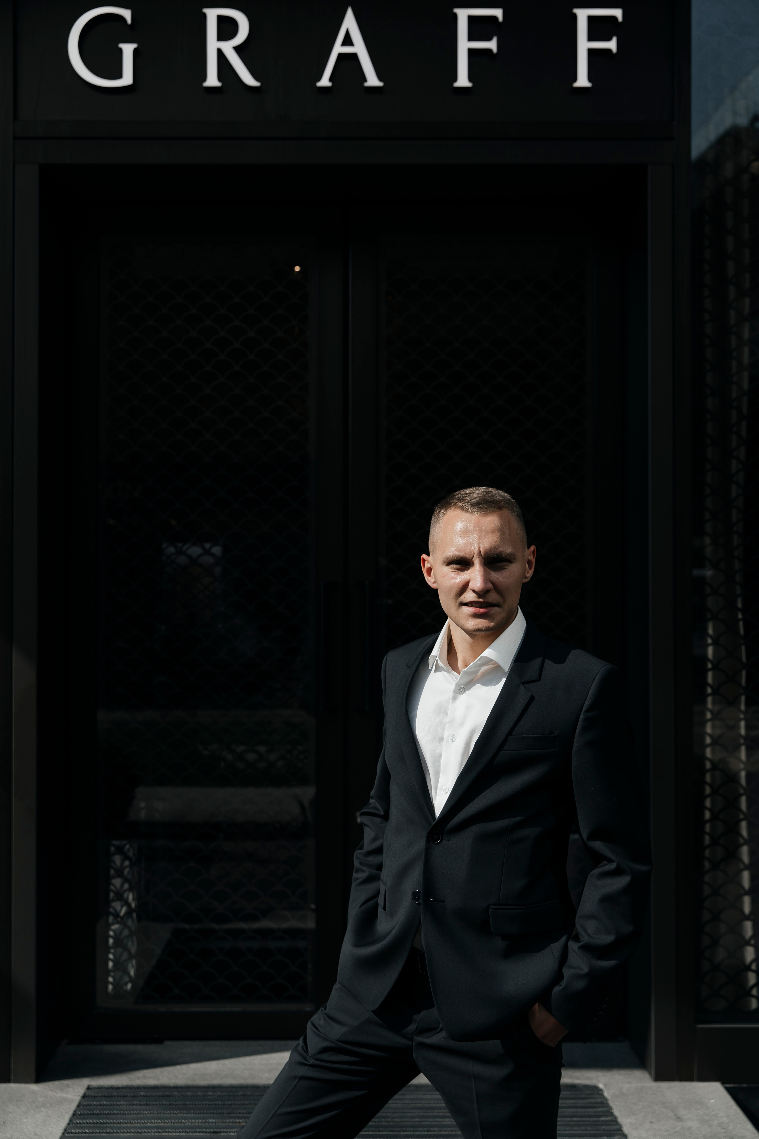 Свадебная фотосессия в отеле Мовенпик Москва Таганская. Свадебный фотограф в Москве Екатерина Гусева