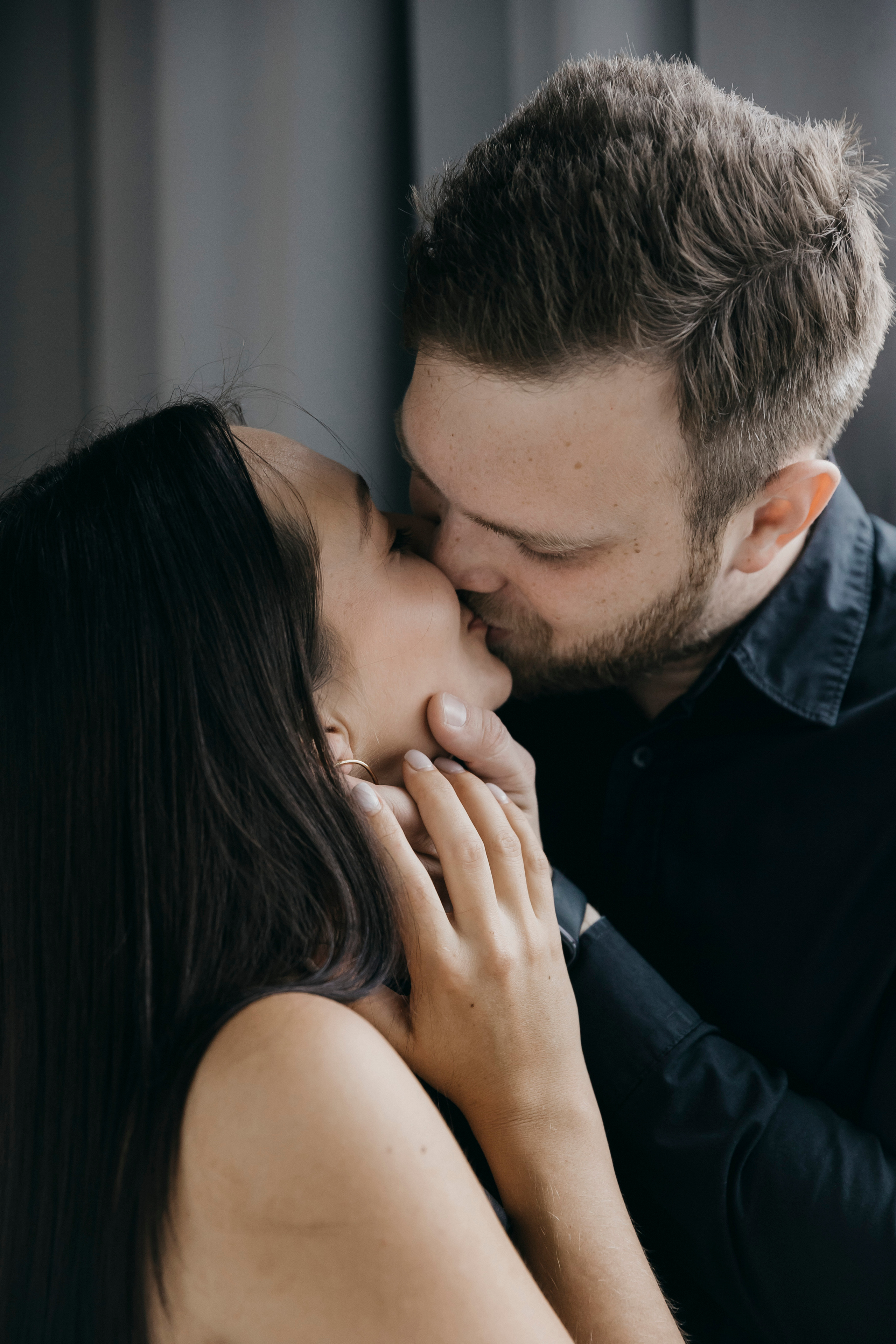 Фотосессия беременности в студии в Москве. Свадебный фотограф в Москве Екатерина Гусева