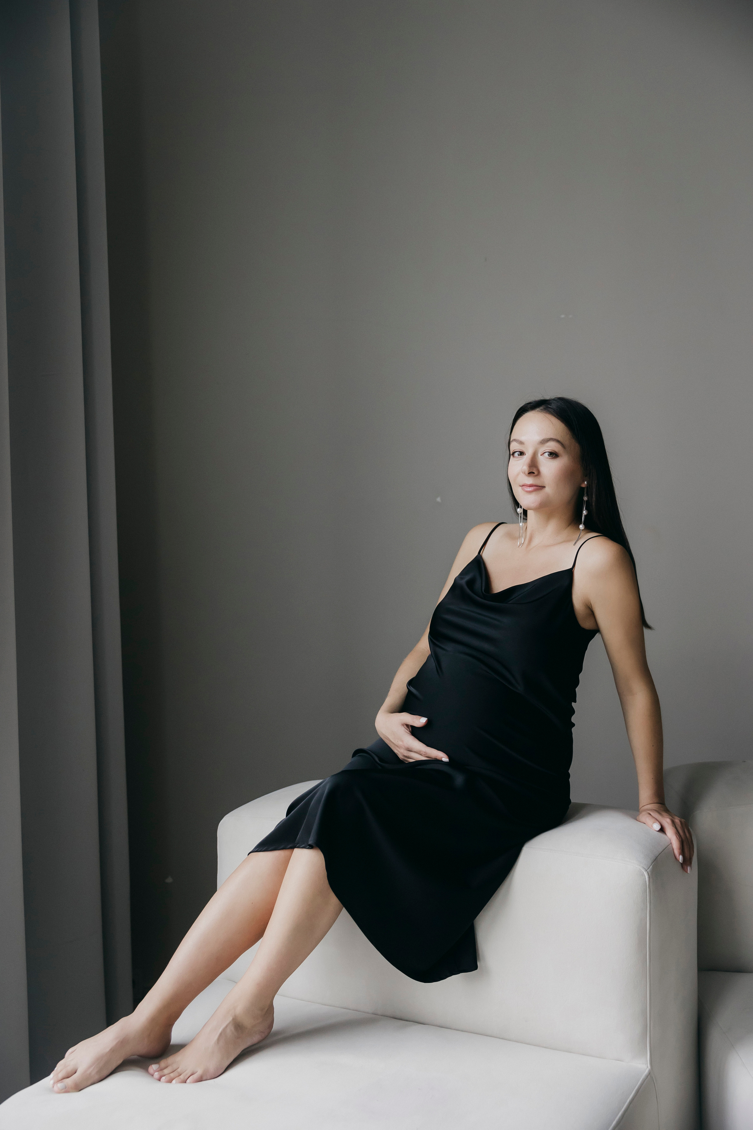 Фотосессия беременности в студии в Москве. Свадебный фотограф в Москве Екатерина Гусева