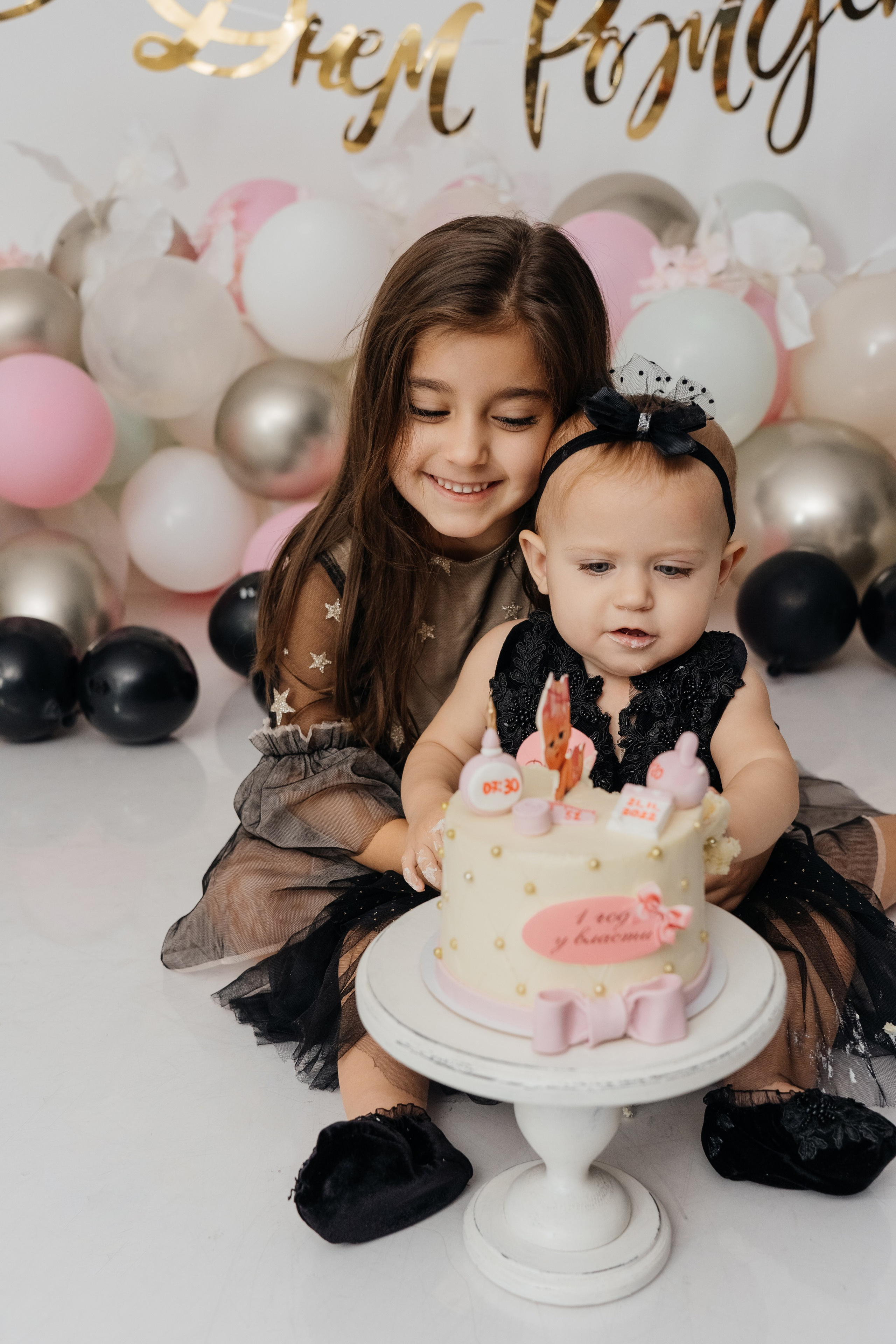 Годовасики. Лана Абрамян-Фотограф новорожденных и беременных в Новороссийске Анапе