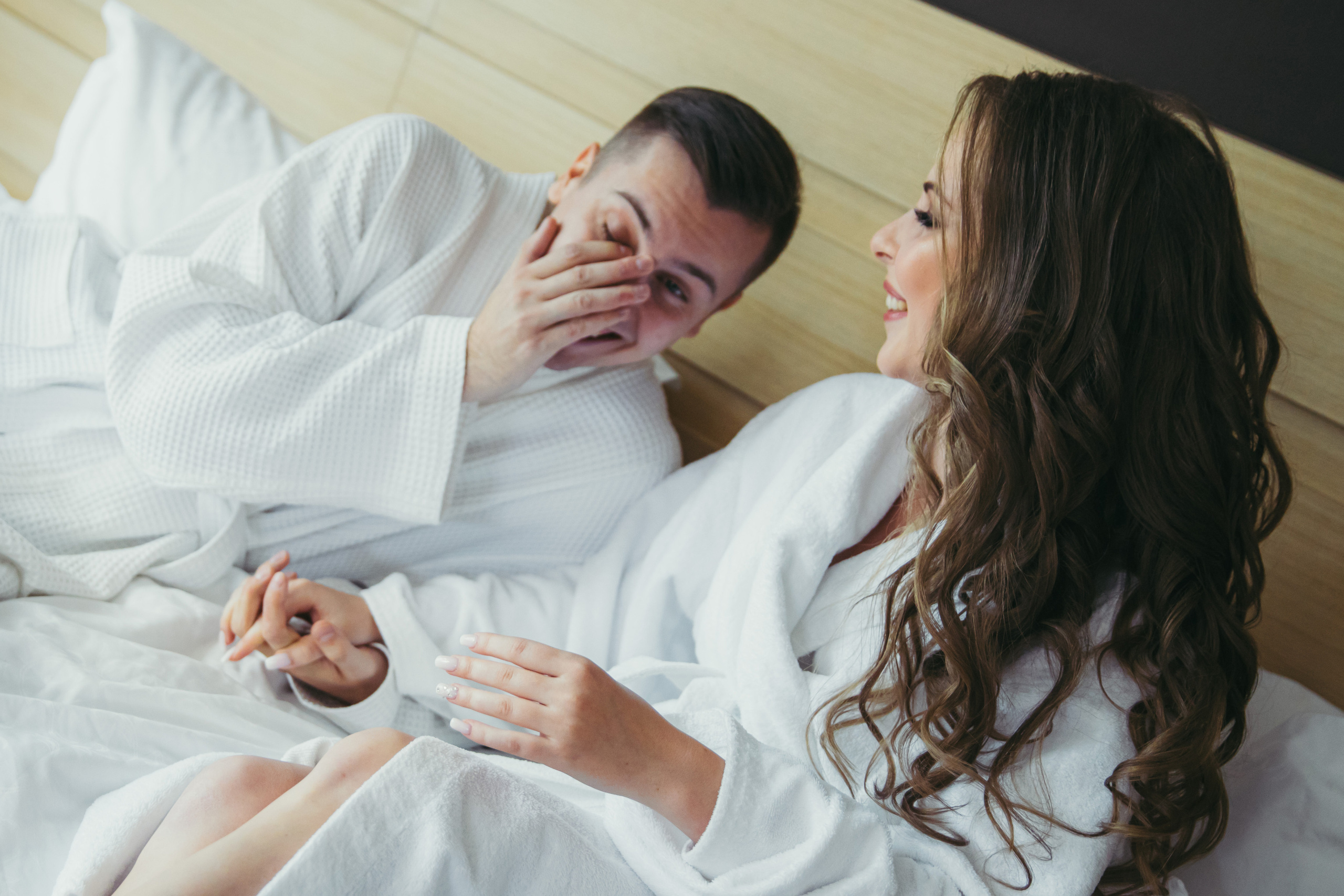 Эротическая фотосъёмка. Ведущий на праздник в Москве / Денис Аганин