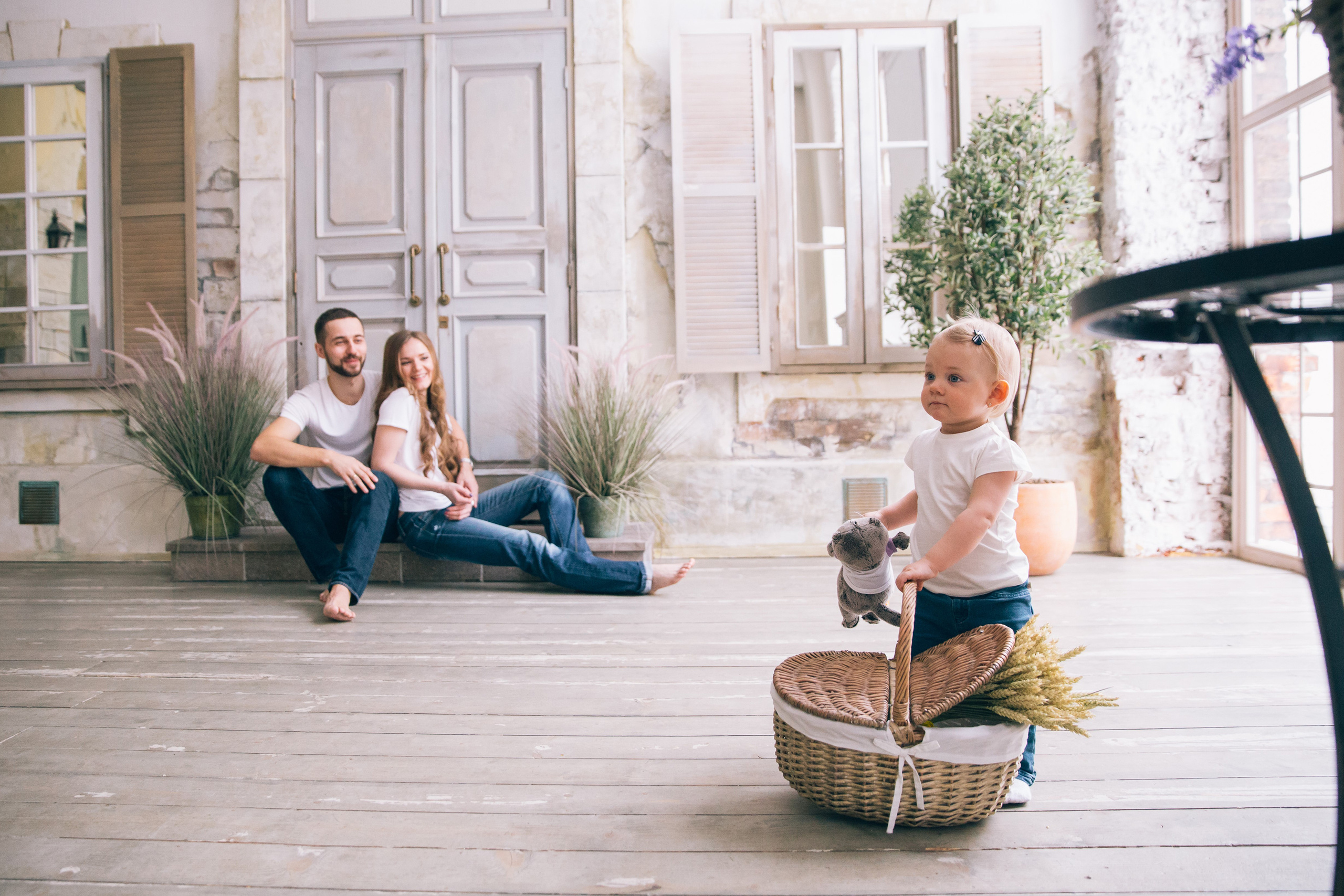 Семейная фотопрогулка. Ведущий на праздник в Москве / Денис Аганин