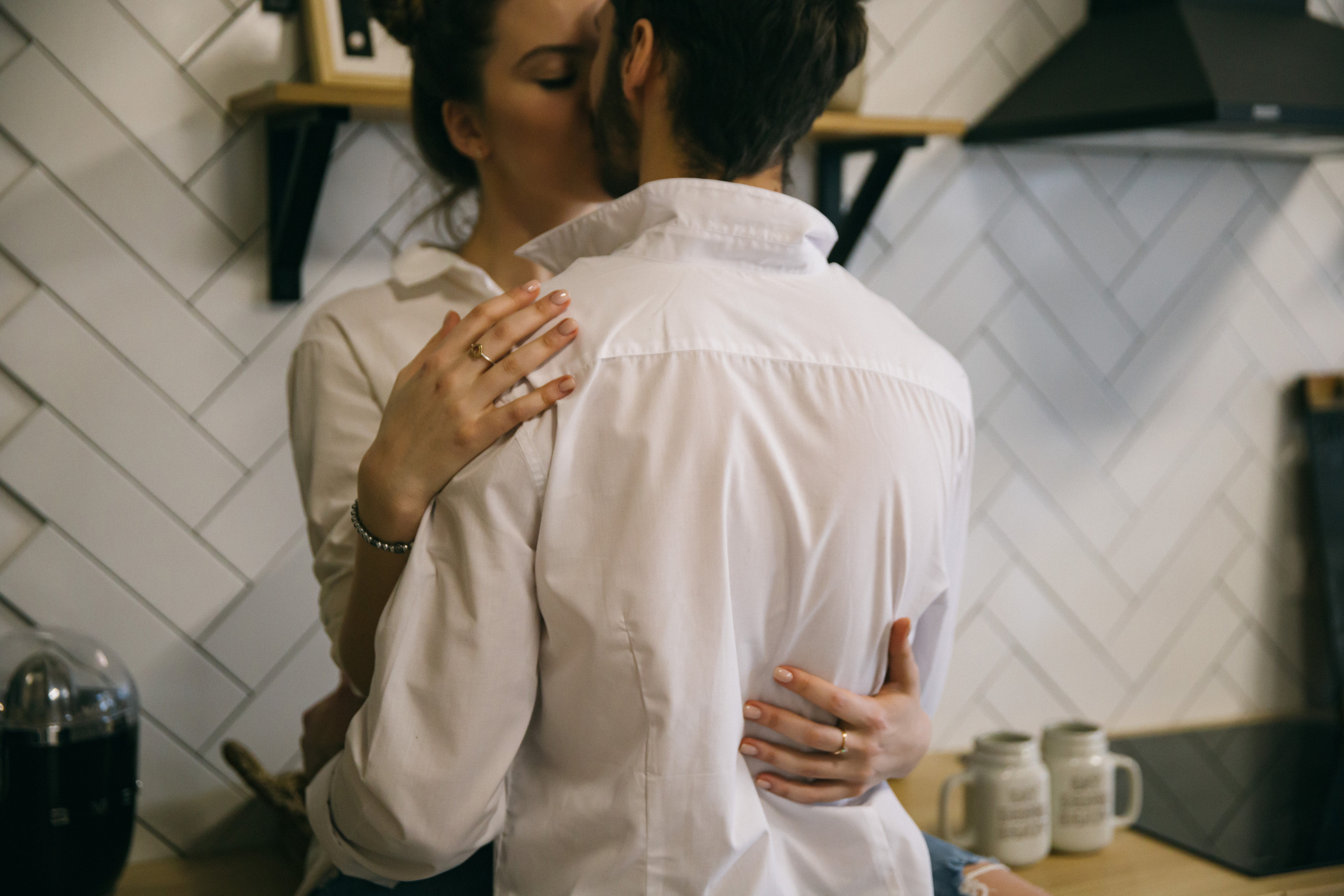 Эротическая фотосъёмка. Ведущий на праздник в Москве / Денис Аганин