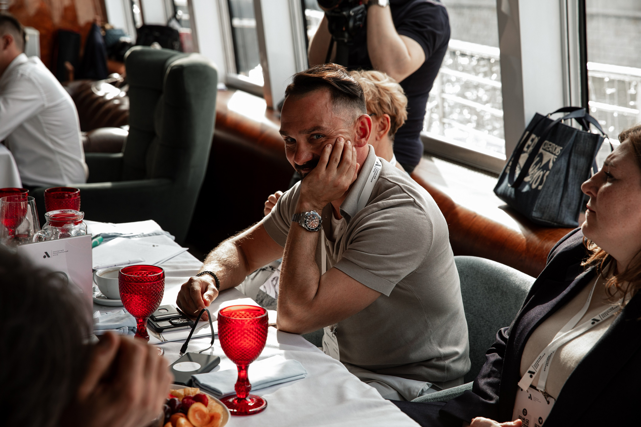 Репортажная съемка. Фотограф брендов и бизнеса в Москве Алексей Сентюрин