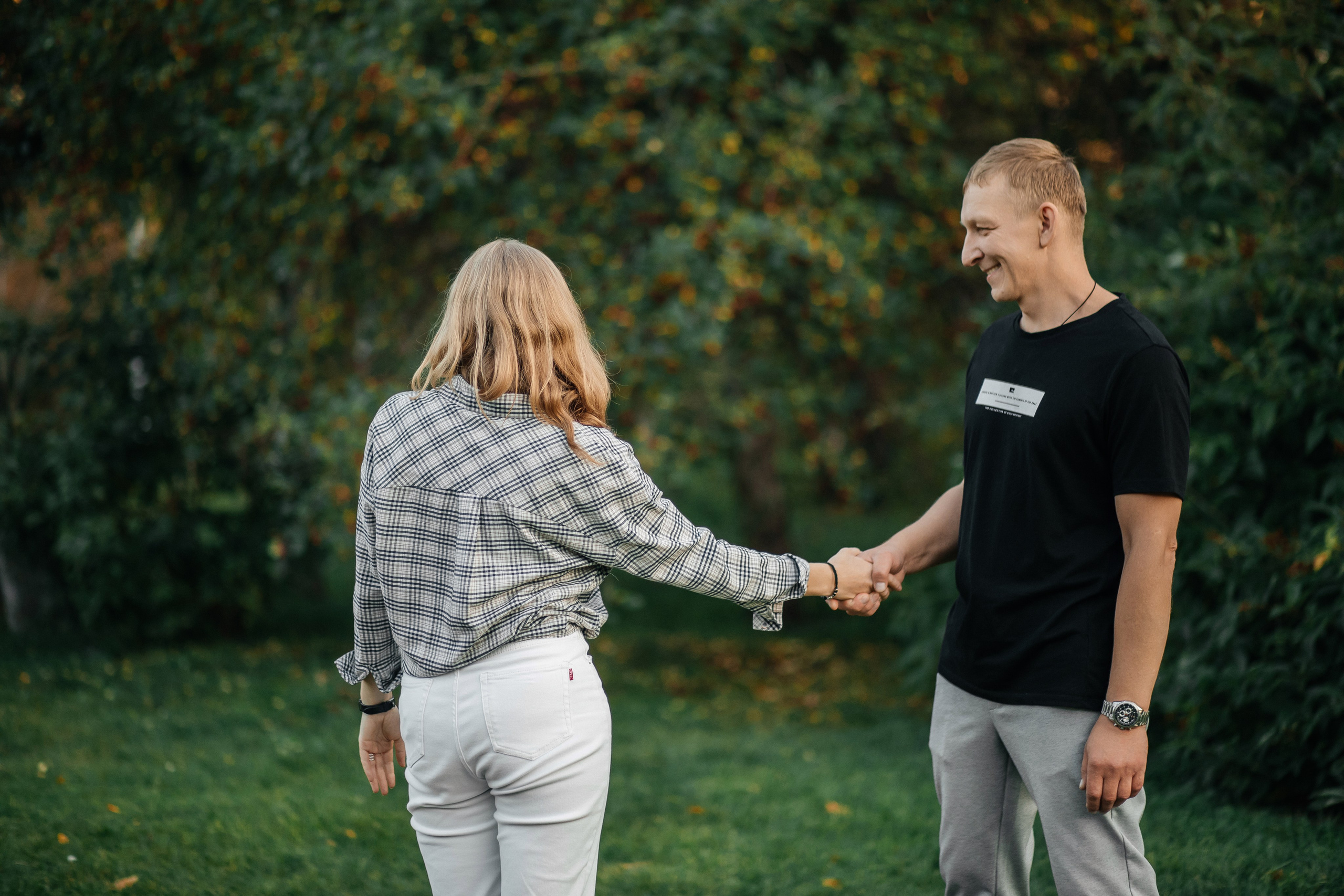 Семейная прогулочная фотосессия. Свадебный и семейный фотограф Ибрагимова Мария из Екатеринбурга