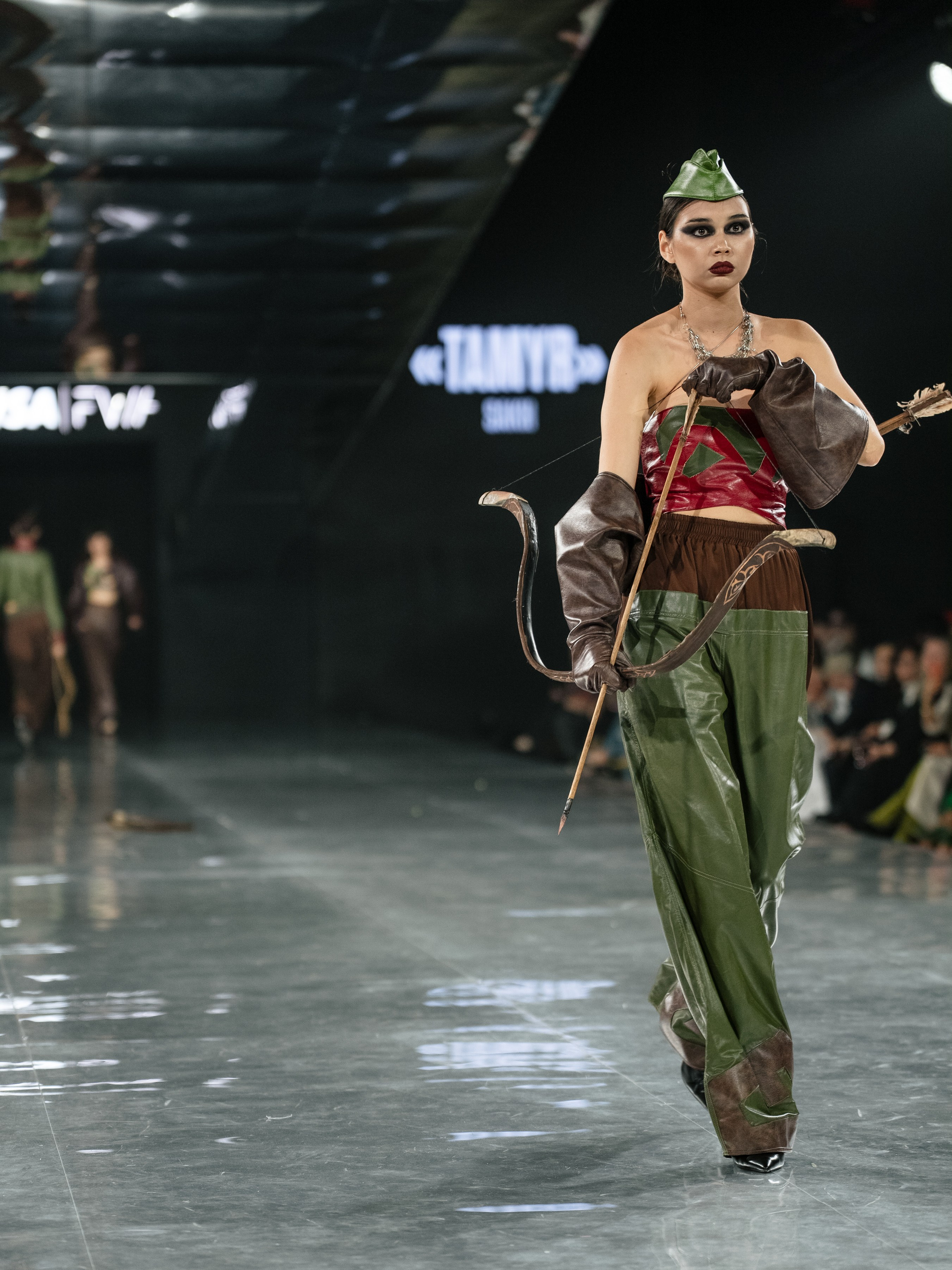 Visa Fashion Week SAKH. Сайт Алматинского НЮ АРТ, будуар и фэшн фотографа Дениса Карпенко