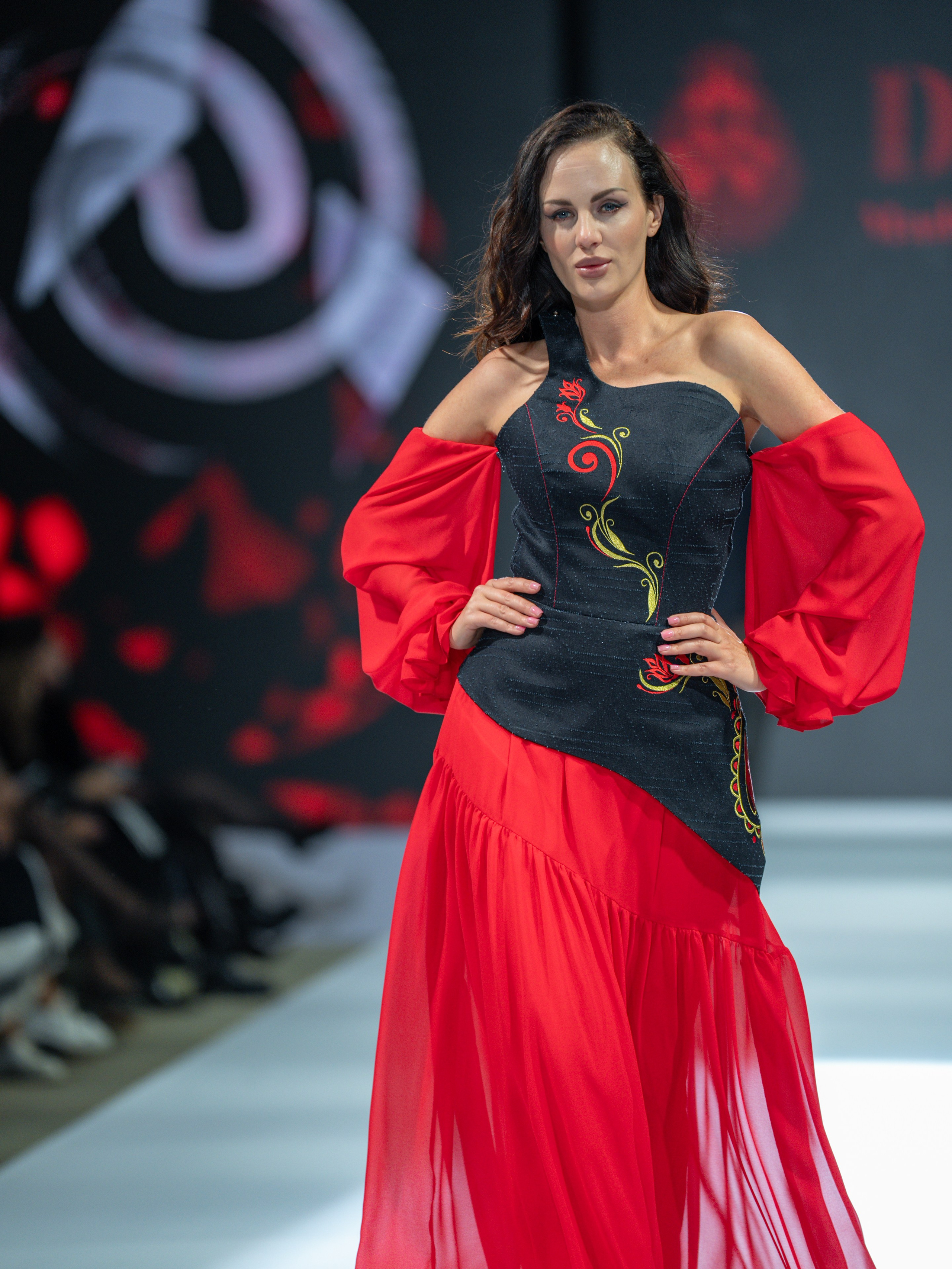 EURASIAN FASHION WEEK DJADI. Сайт Алматинского НЮ АРТ, будуар и фэшн фотографа Дениса Карпенко